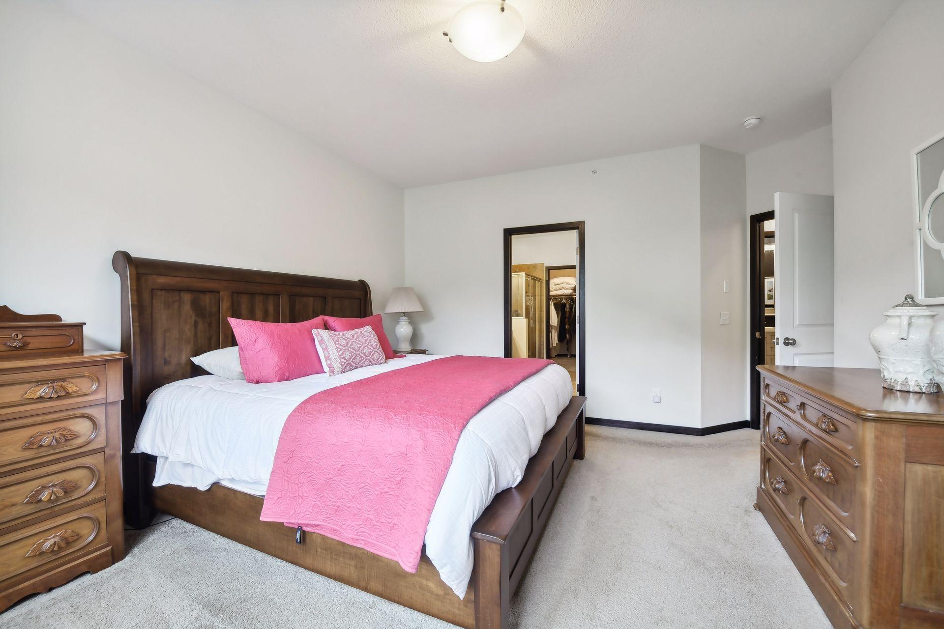 8652 Lake Riley Drive