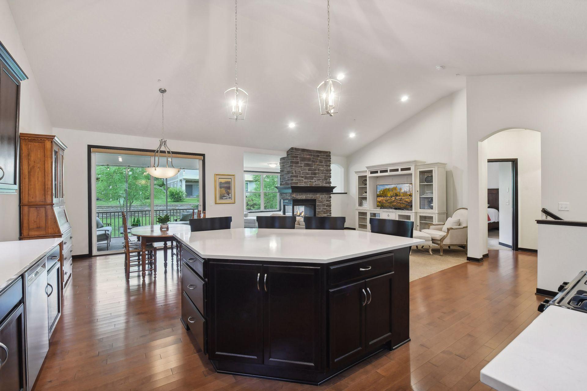 8652 Lake Riley Drive