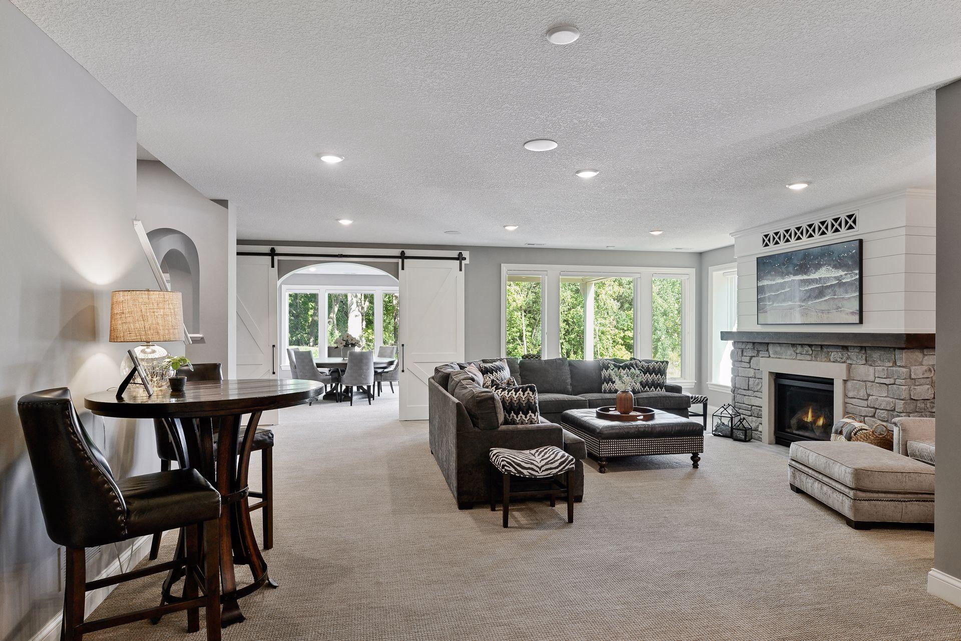 6673 Waterford Lane