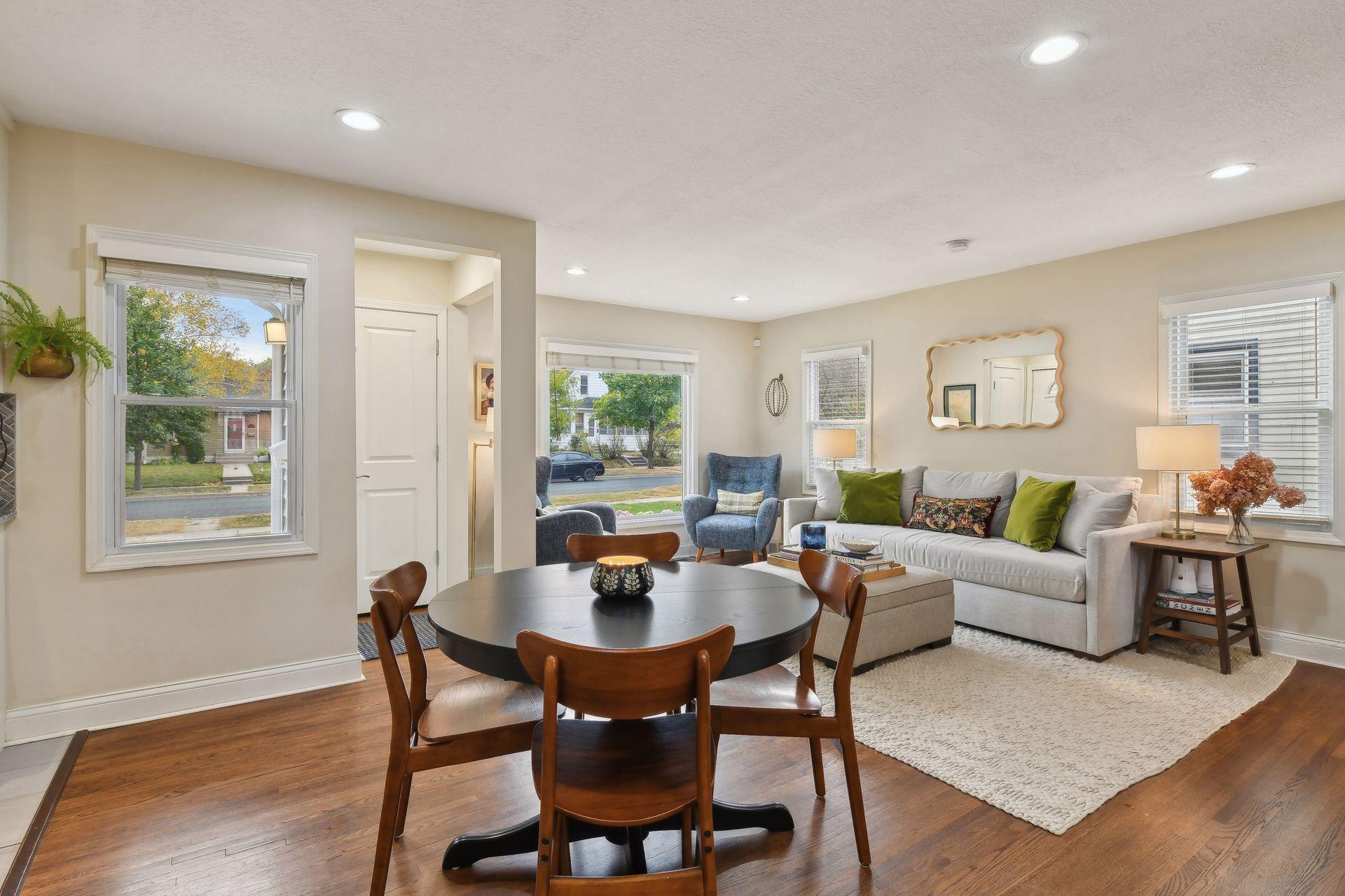 3104 Hampshire Avenue S