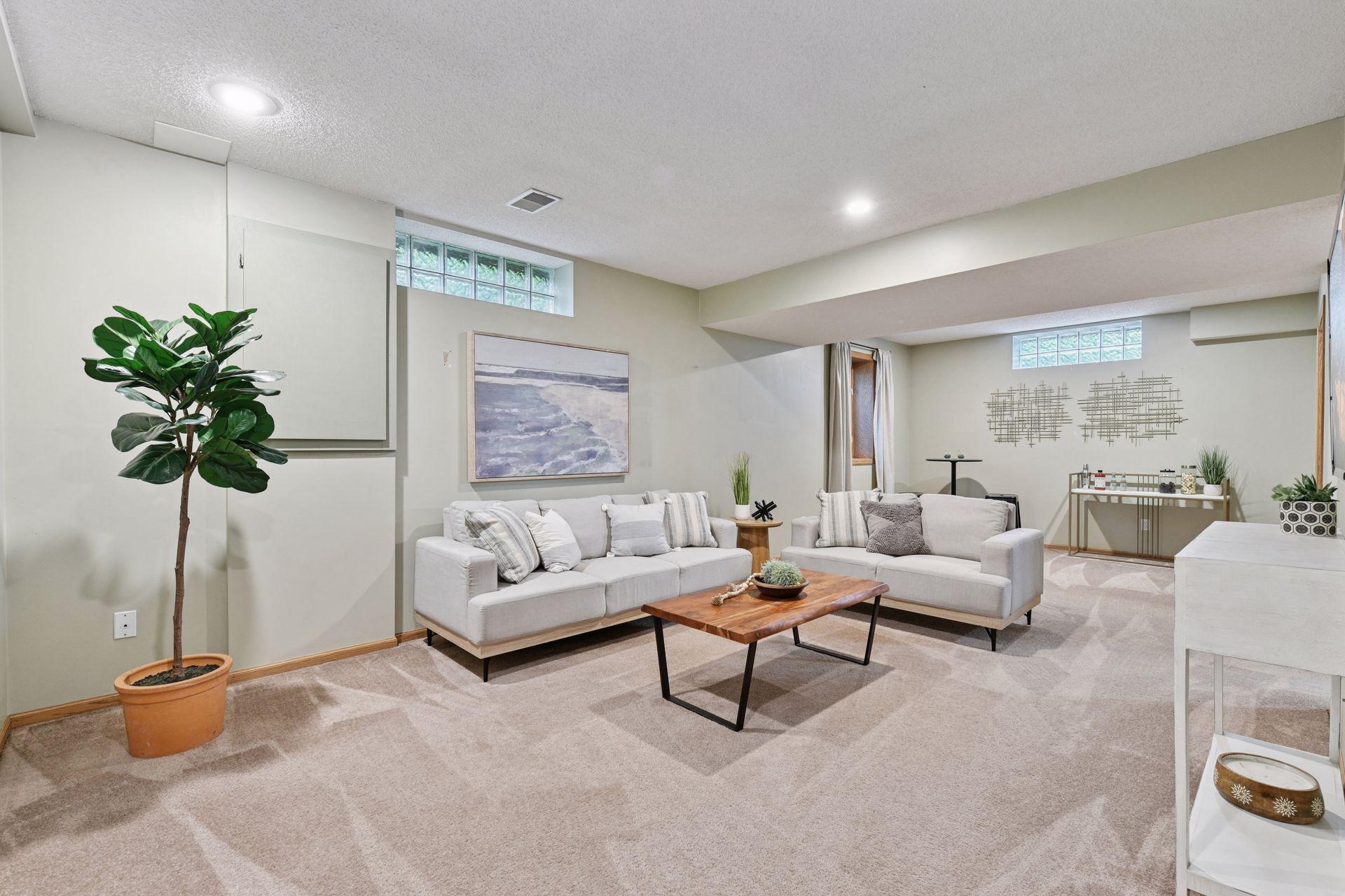 26305 Oak Leaf Trail
