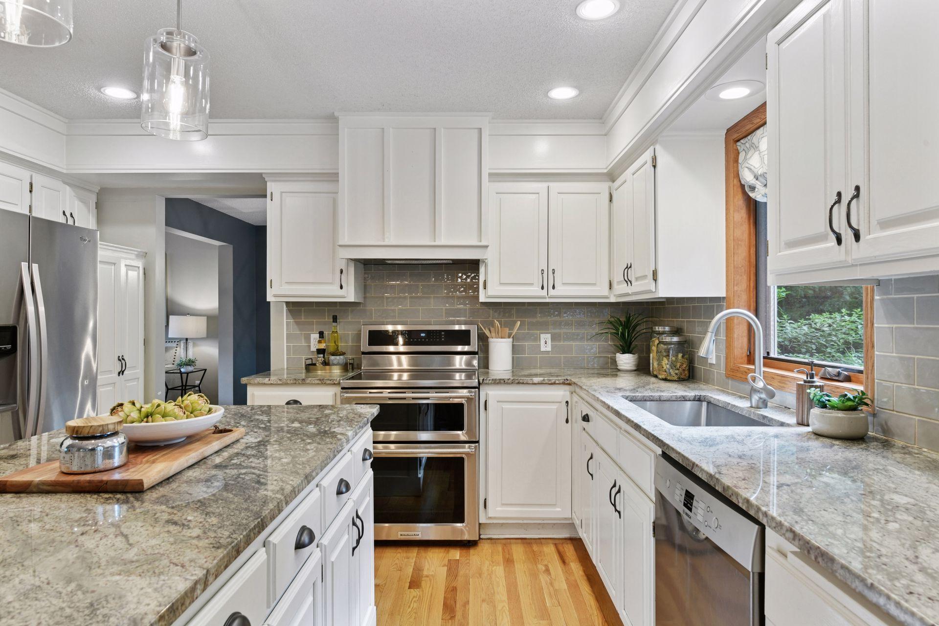26305 Oak Leaf Trail