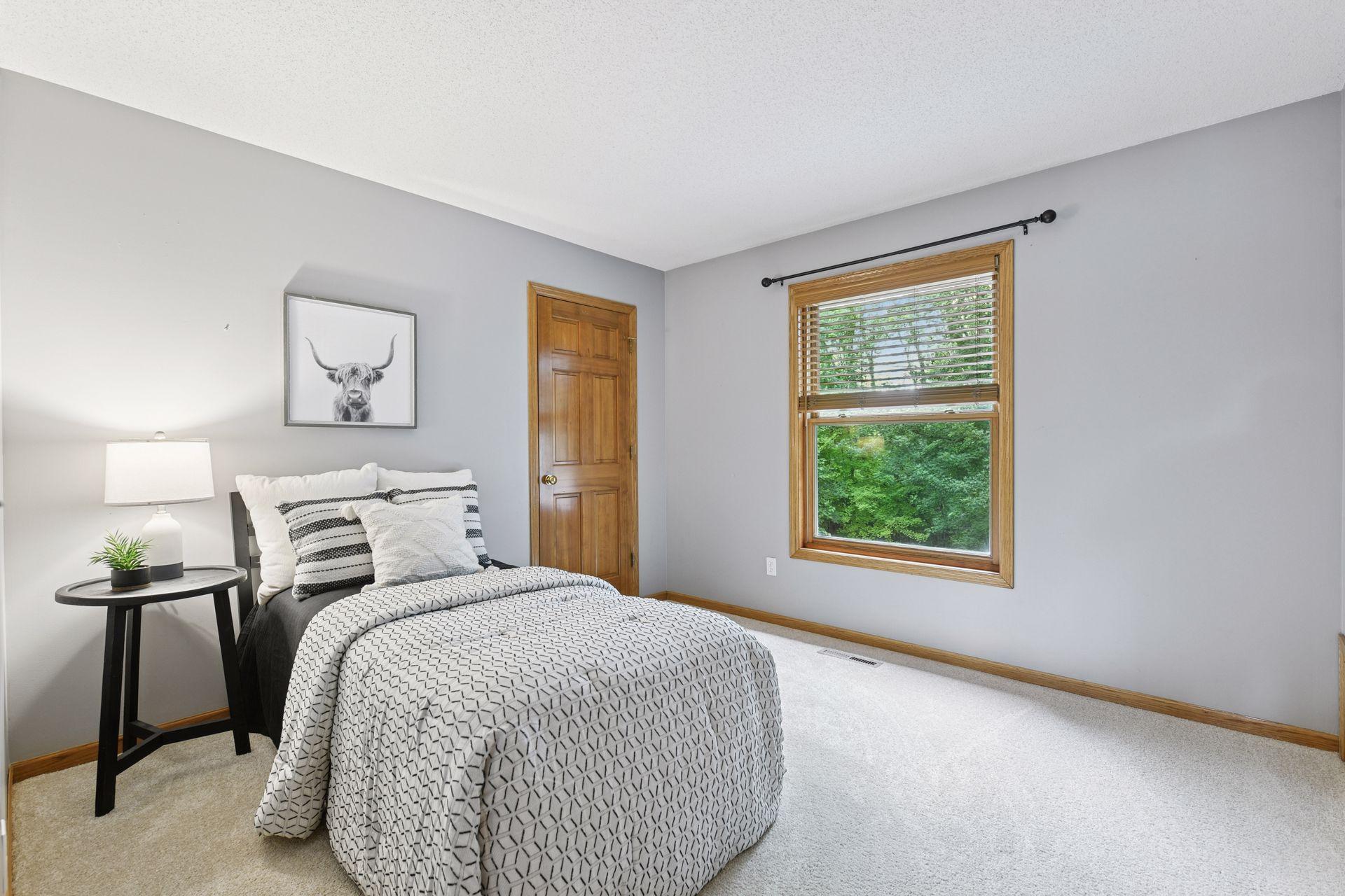 26305 Oak Leaf Trail