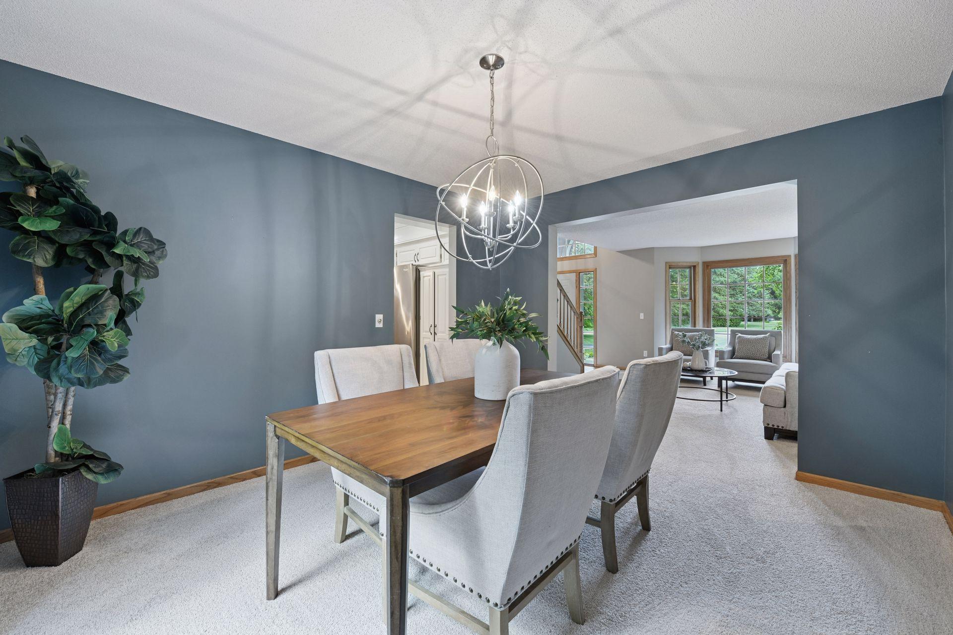 26305 Oak Leaf Trail