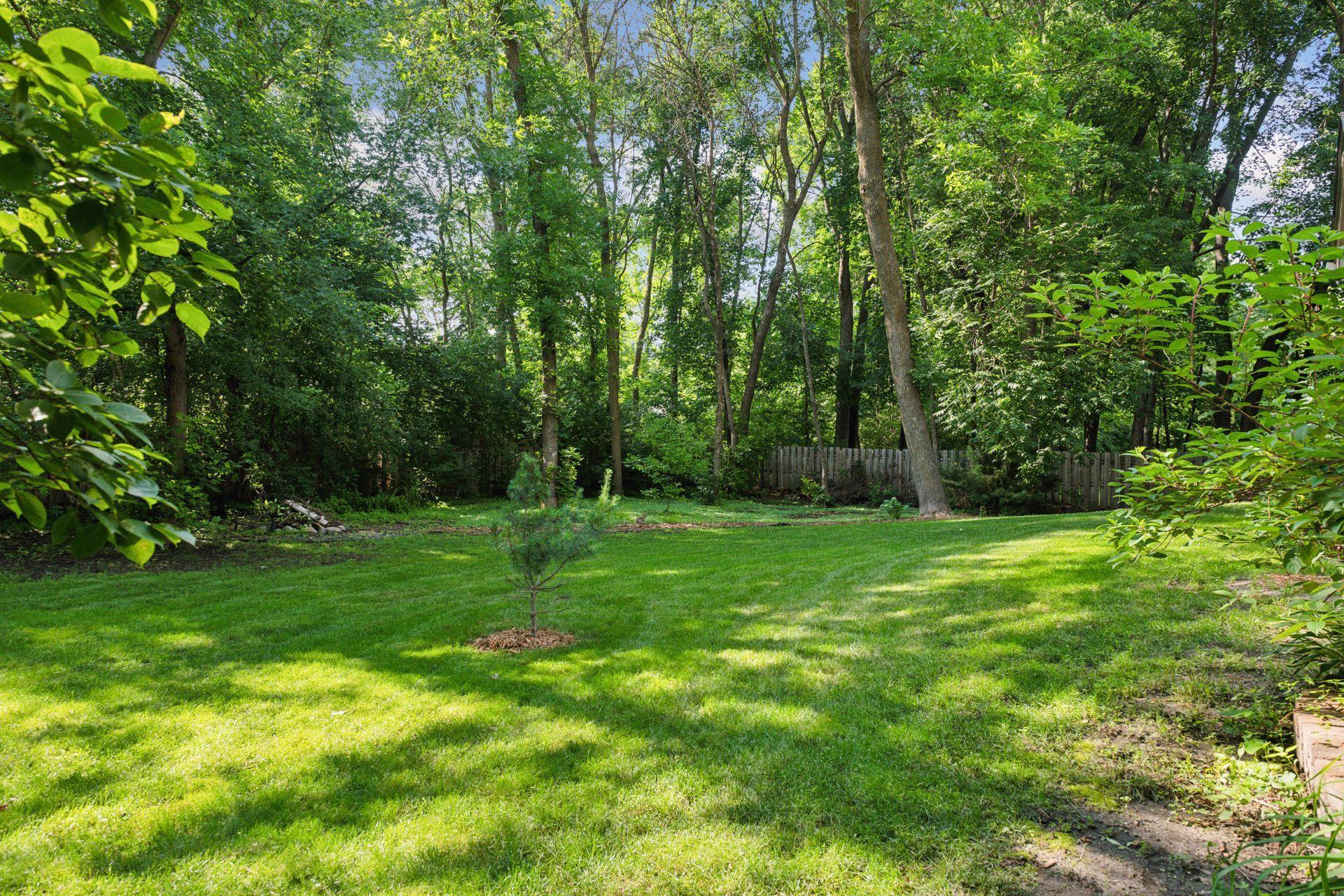 26305 Oak Leaf Trail