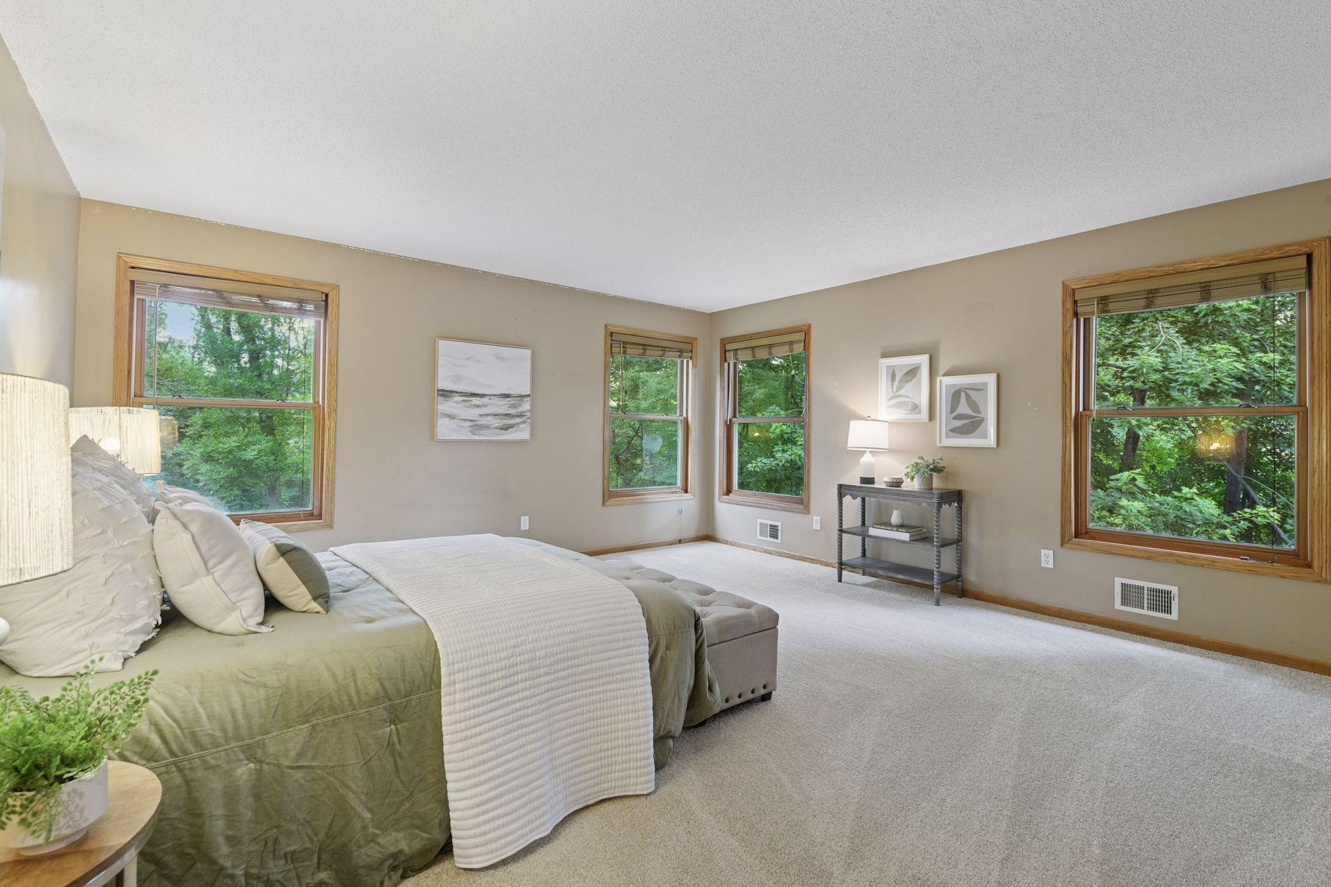 26305 Oak Leaf Trail