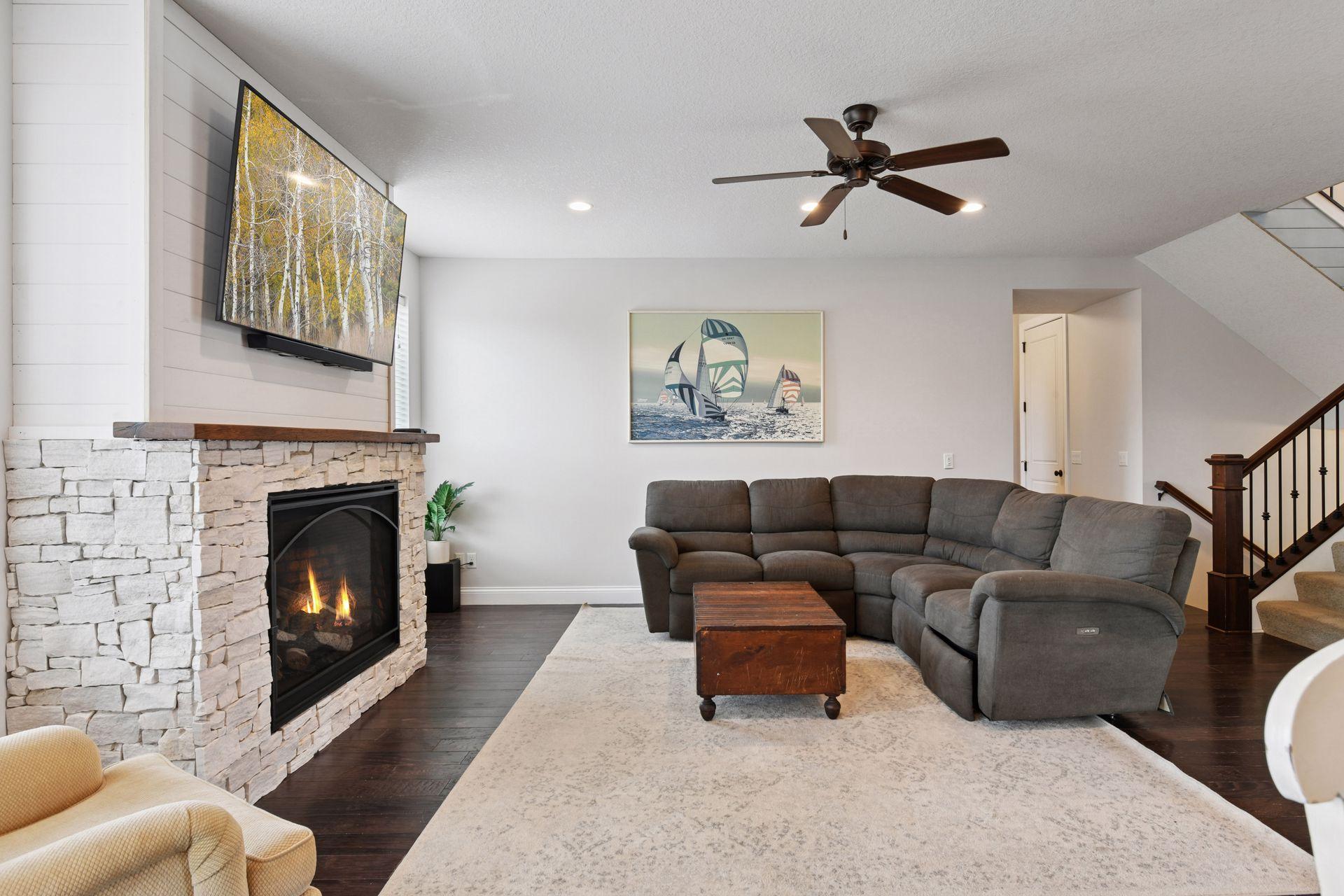 1285 Farmhouse Drive