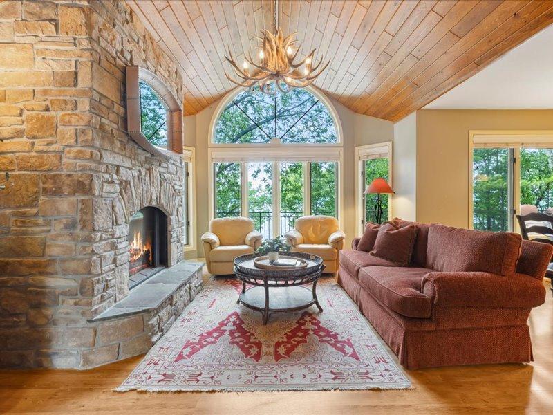 8543 Birchwood Hills Road