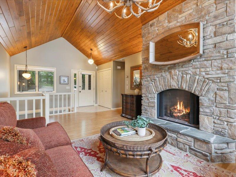 8543 Birchwood Hills Road