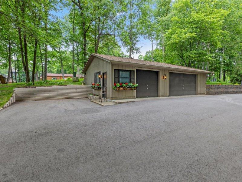 8543 Birchwood Hills Road