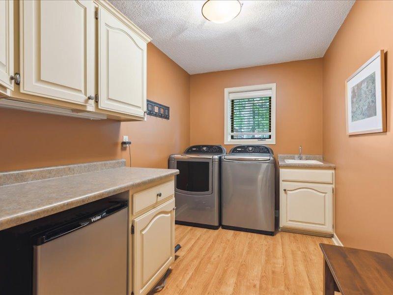 8543 Birchwood Hills Road