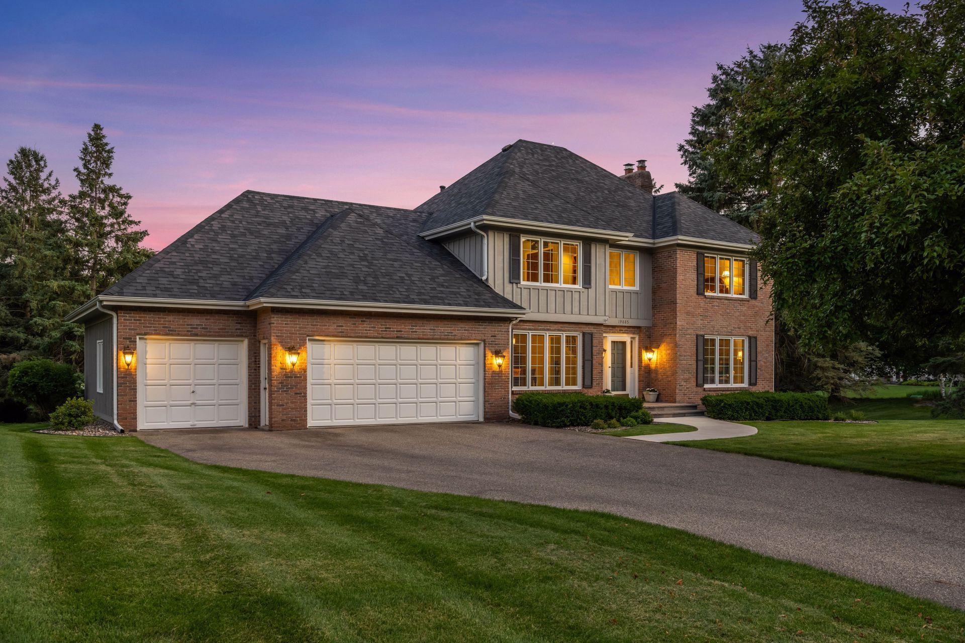 19885 Chartwell Hill