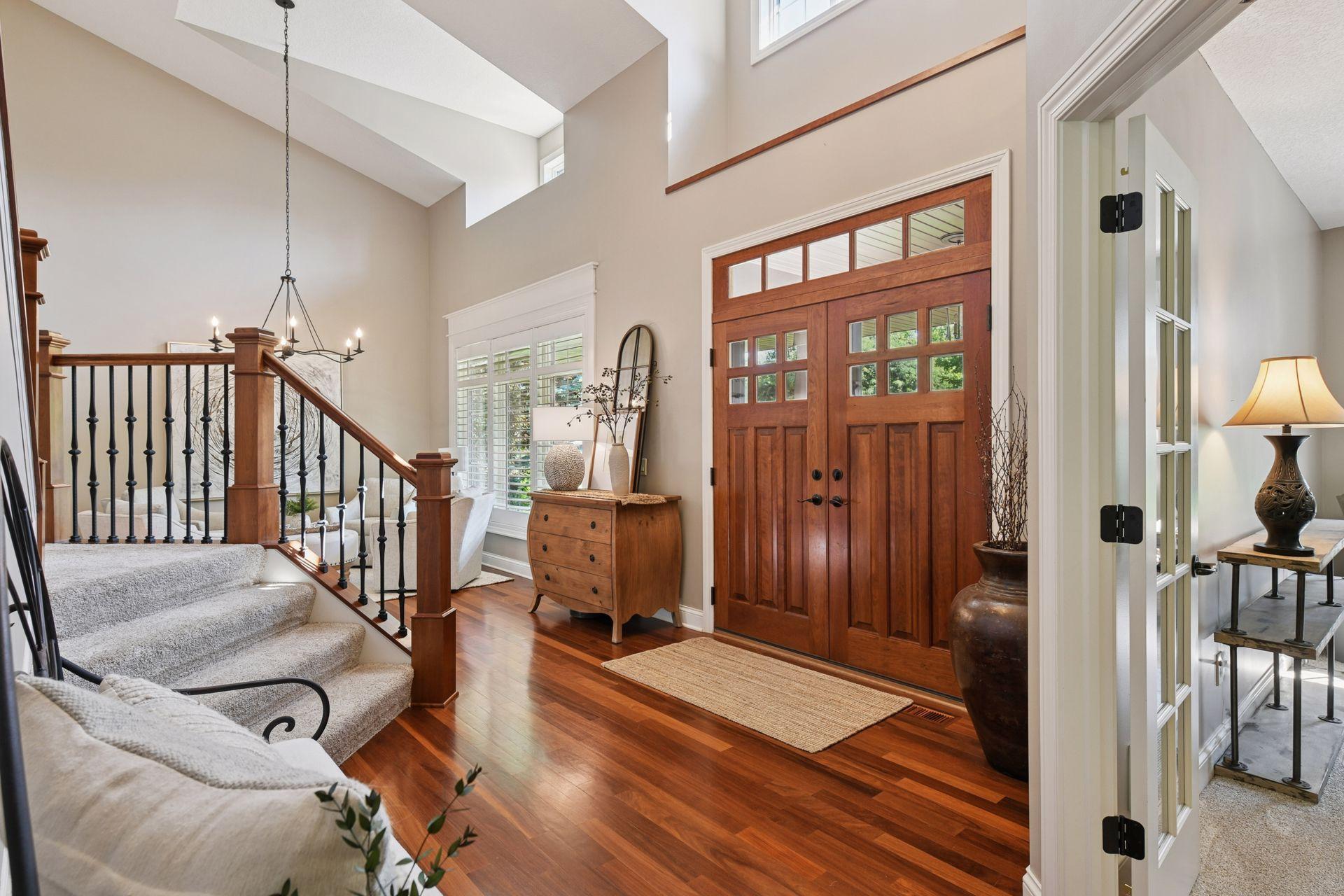 9240 Red Oak Drive