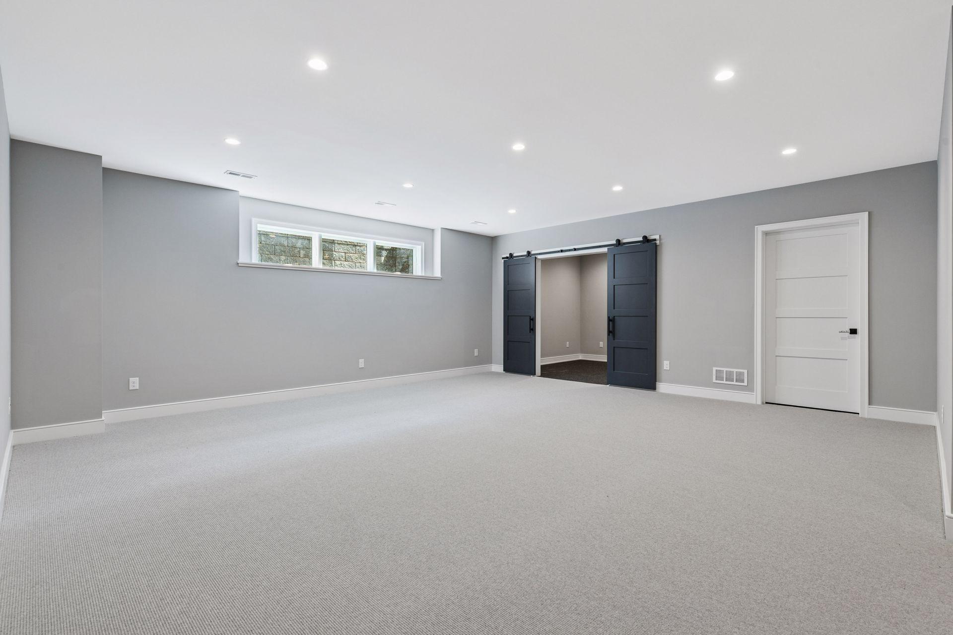 1984 Kenwood Parkway