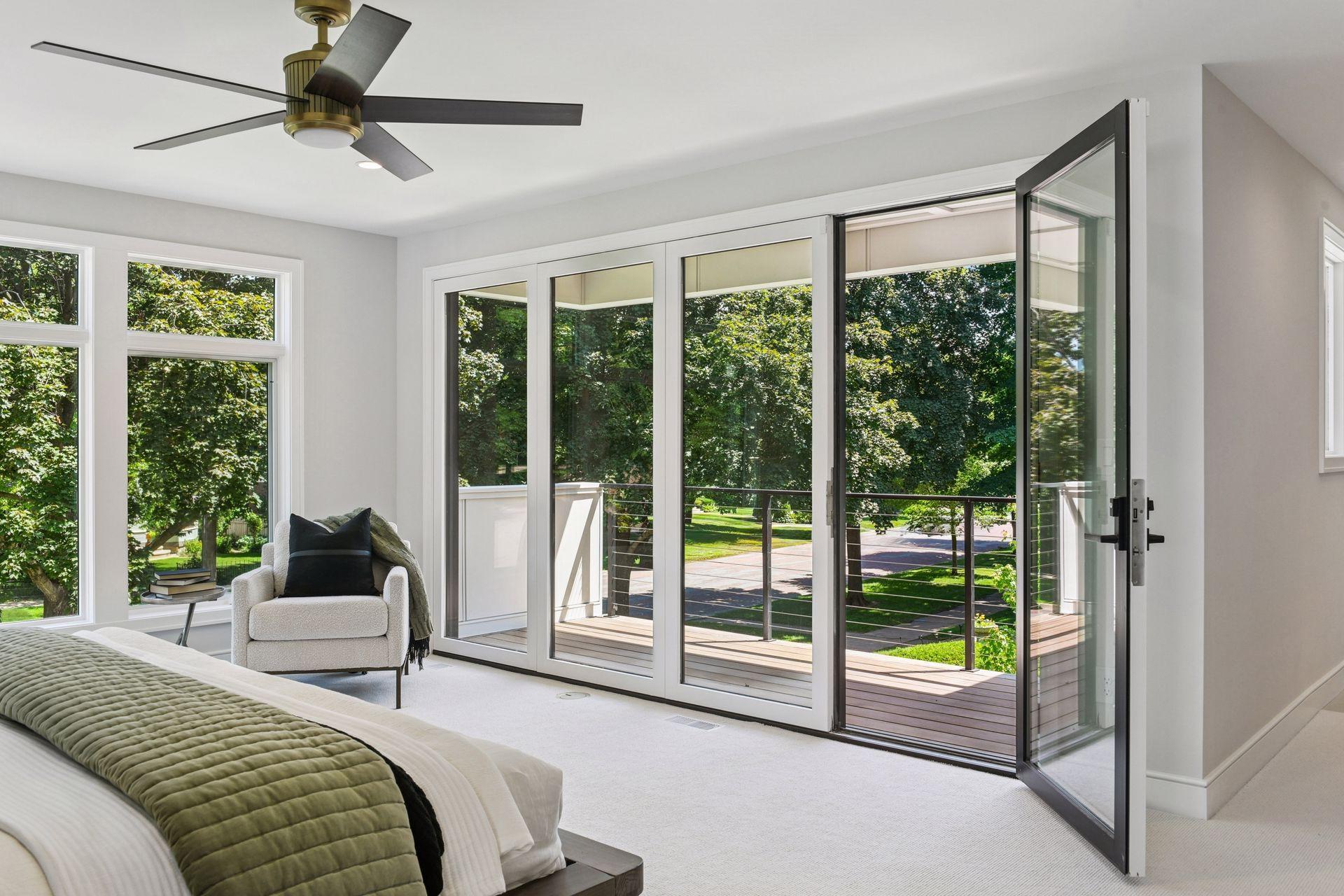 1984 Kenwood Parkway