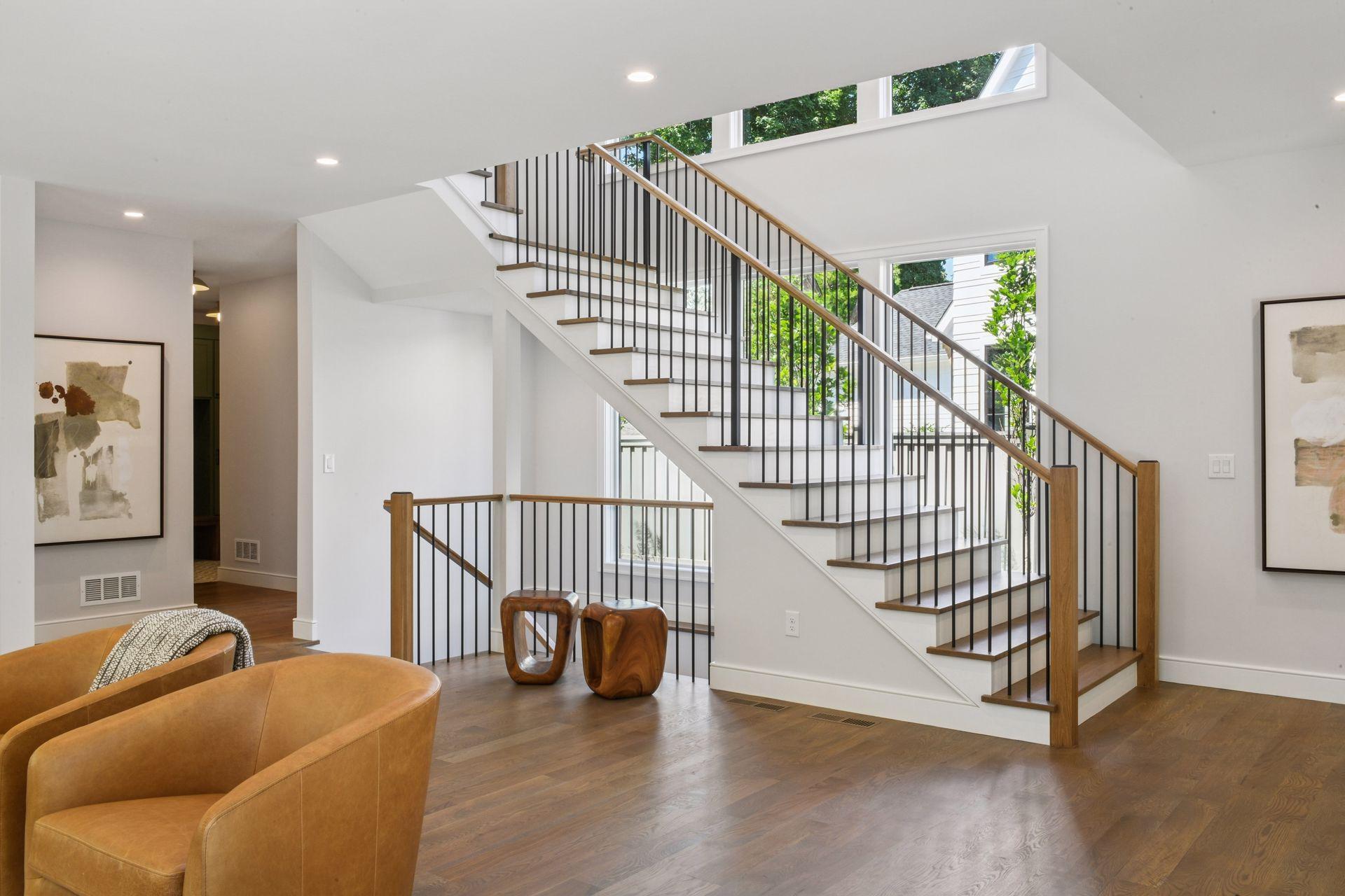 1984 Kenwood Parkway