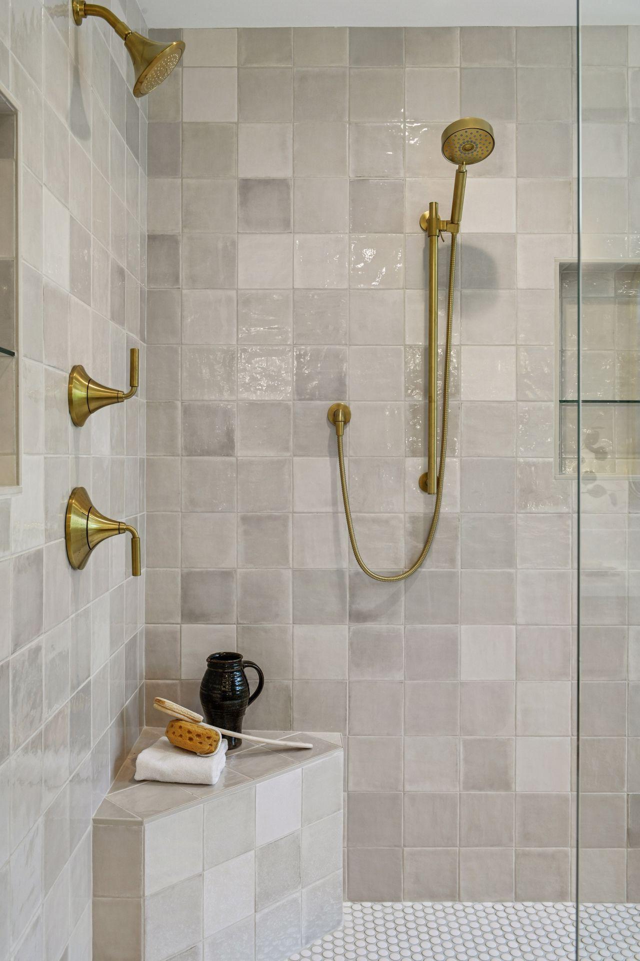 1984 Kenwood Parkway