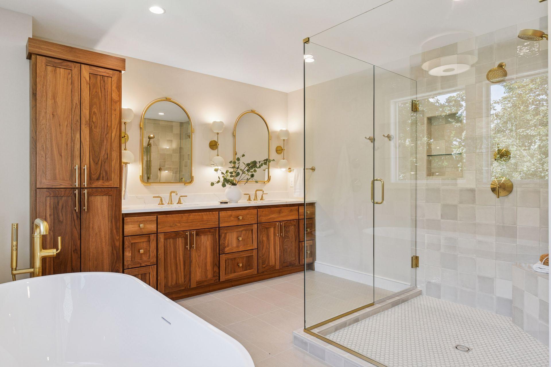 1984 Kenwood Parkway