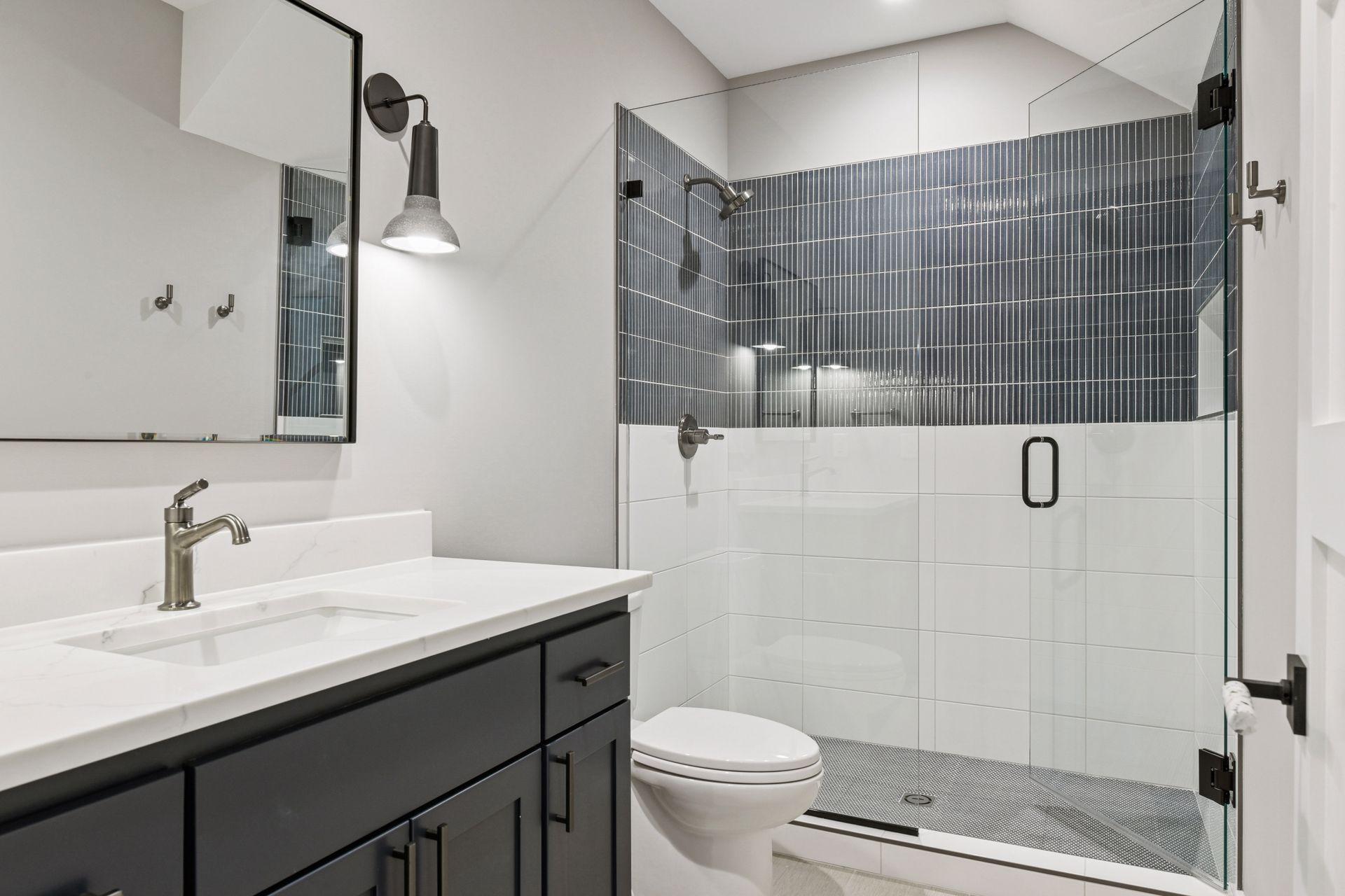 1984 Kenwood Parkway