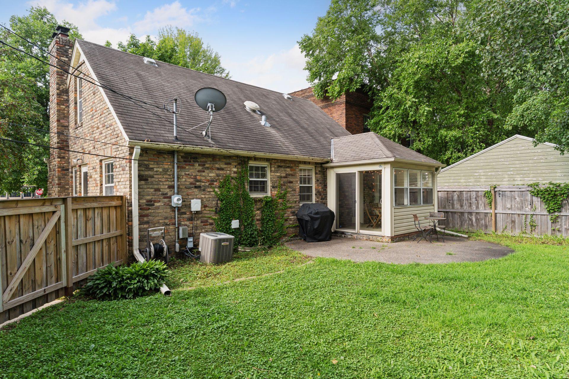 771 Wheelock Parkway W