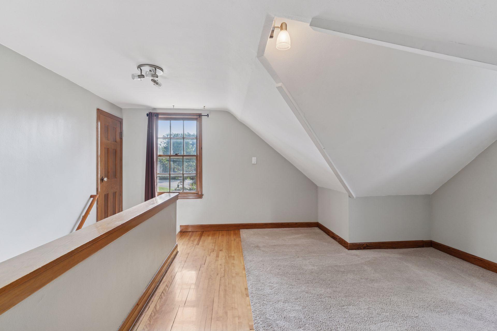 771 Wheelock Parkway W