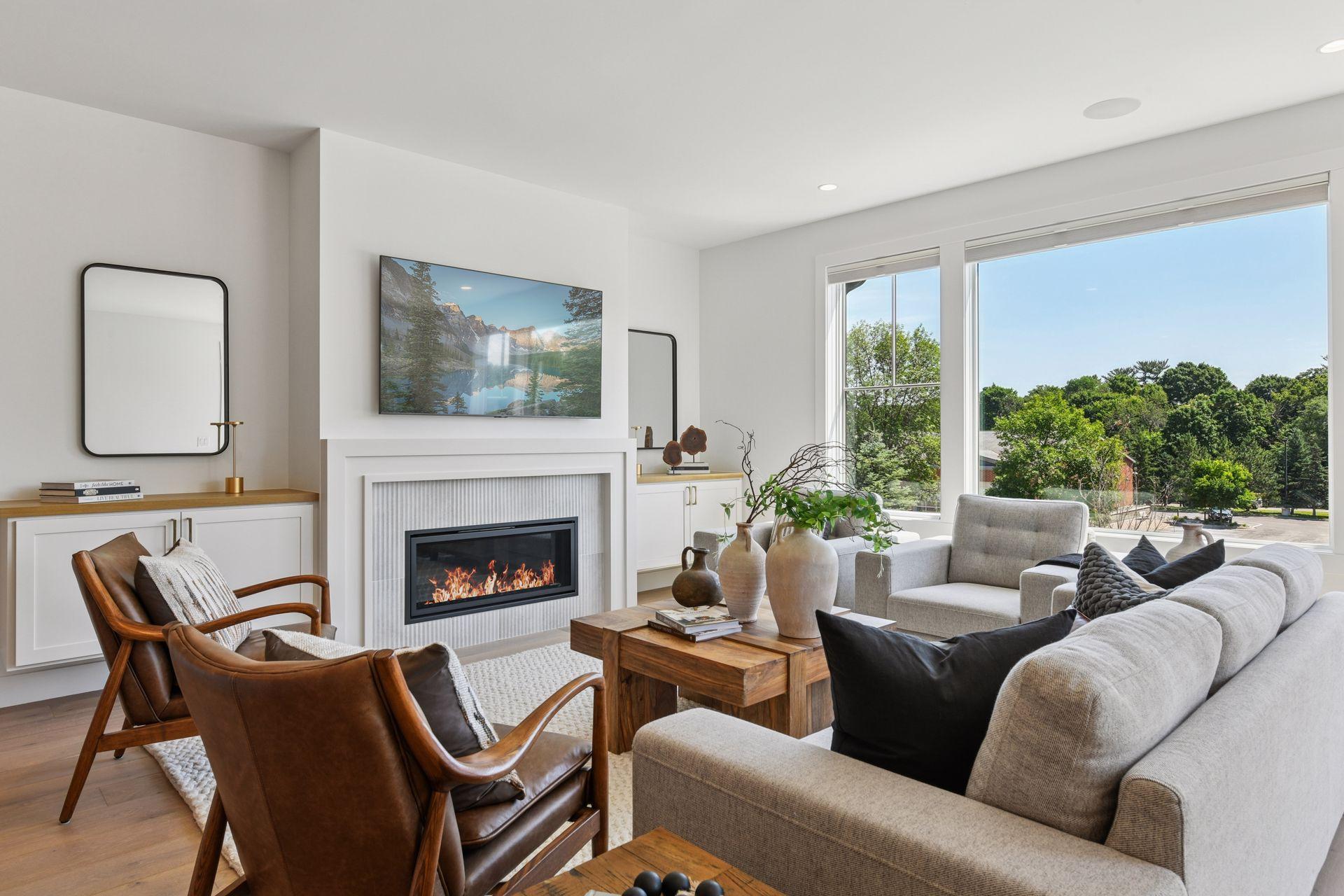 5833 Vernon Lane
