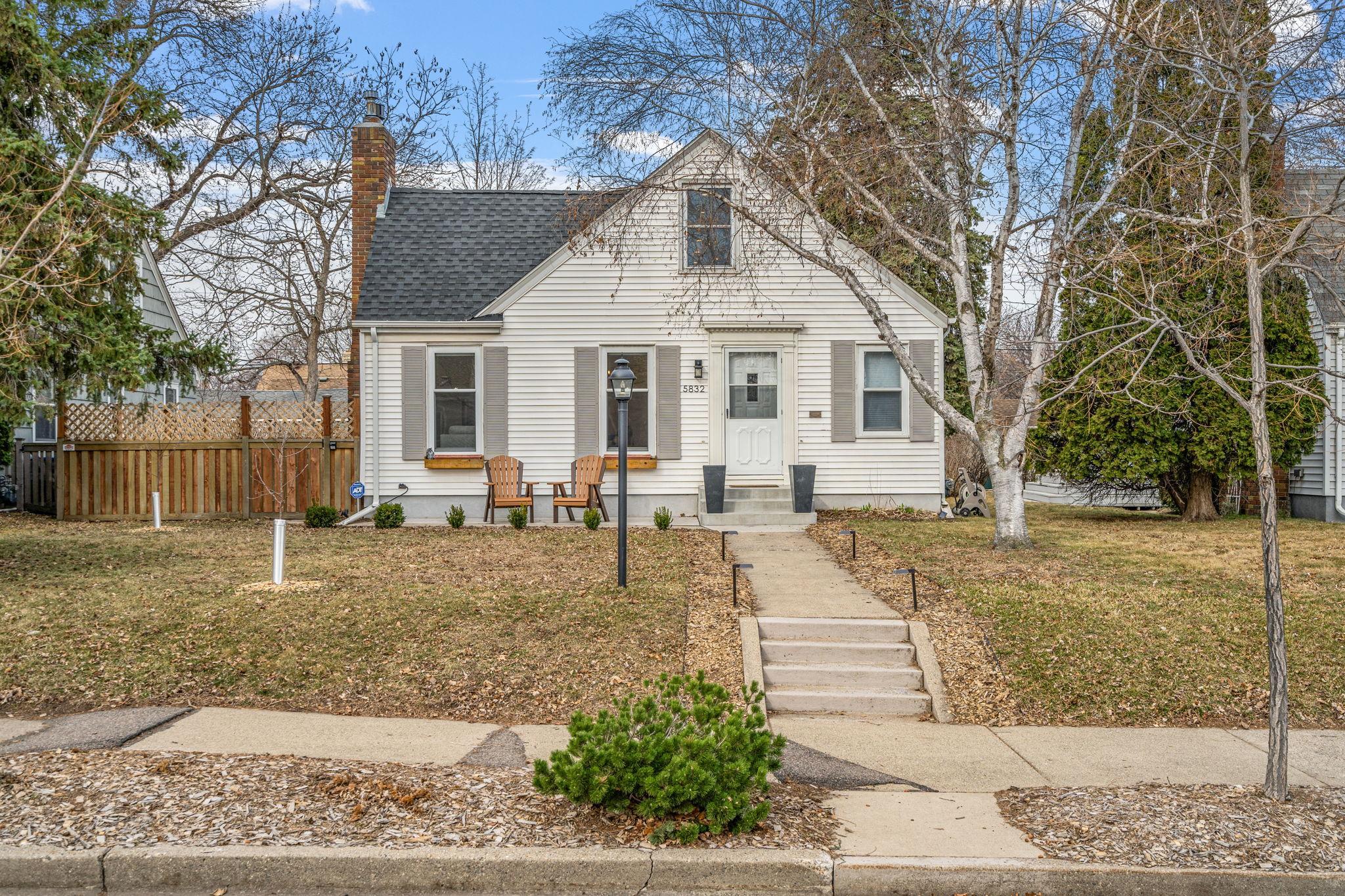 5832 Chicago Avenue