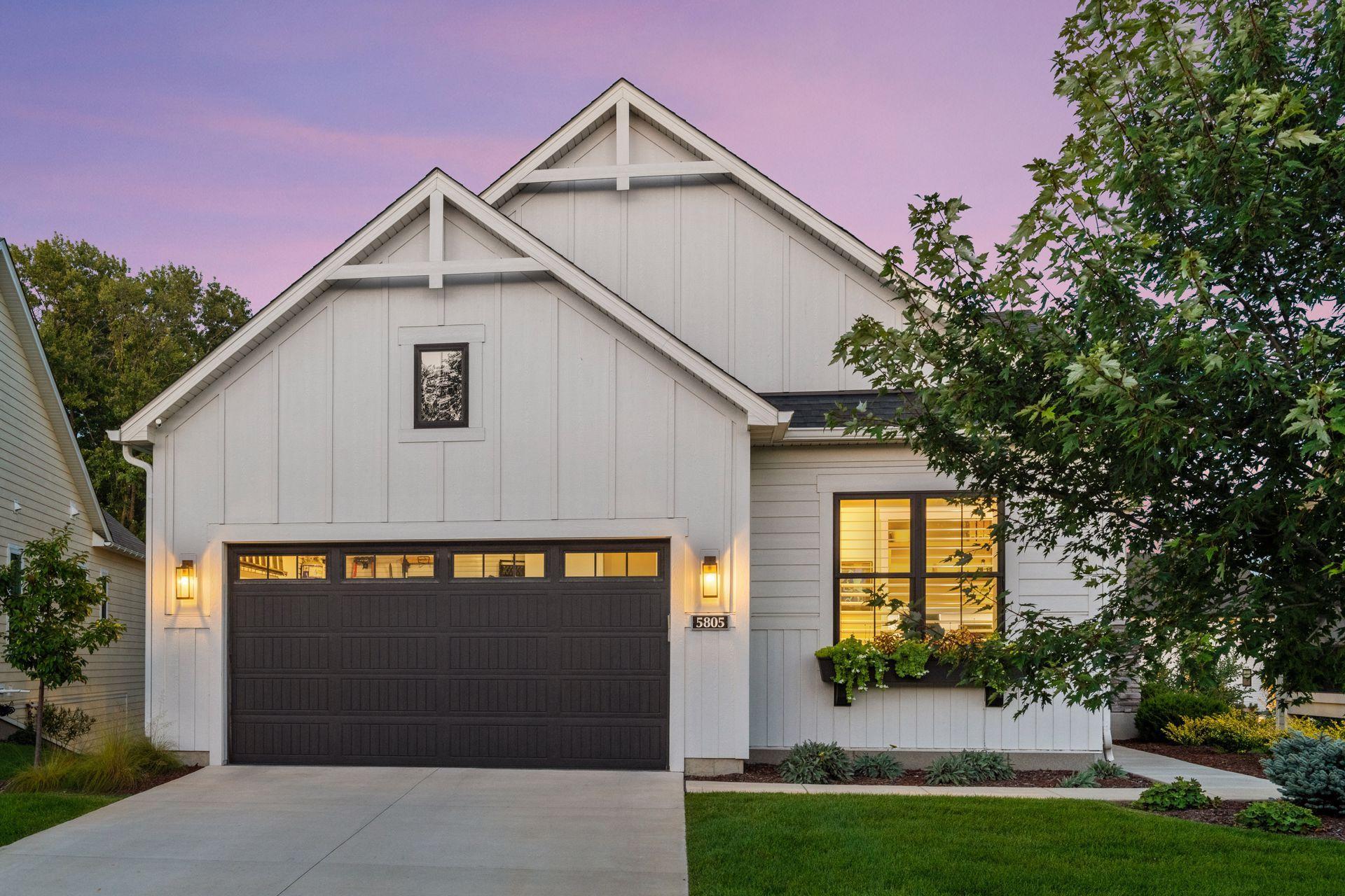 5805 Ayrshire Lane