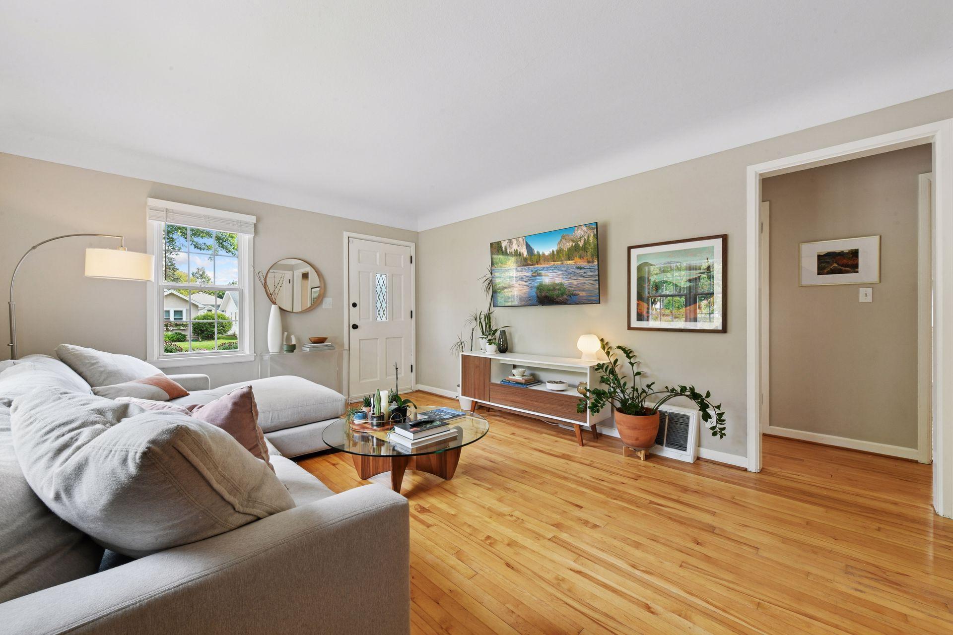 5300 Zenith Avenue S