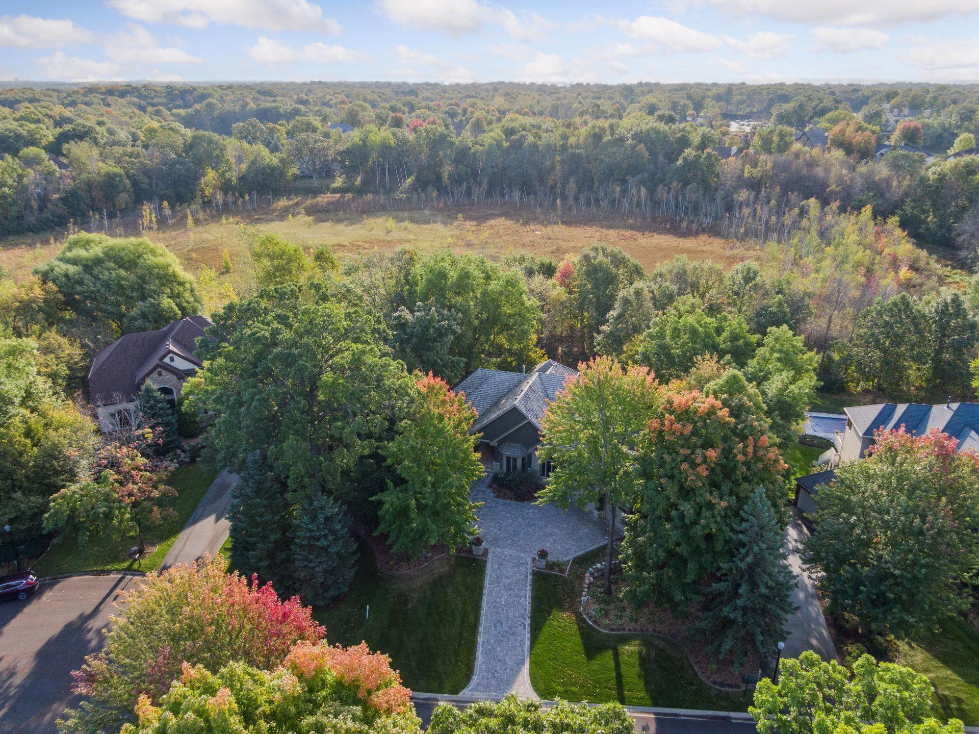 8673 Sherwood Bluff