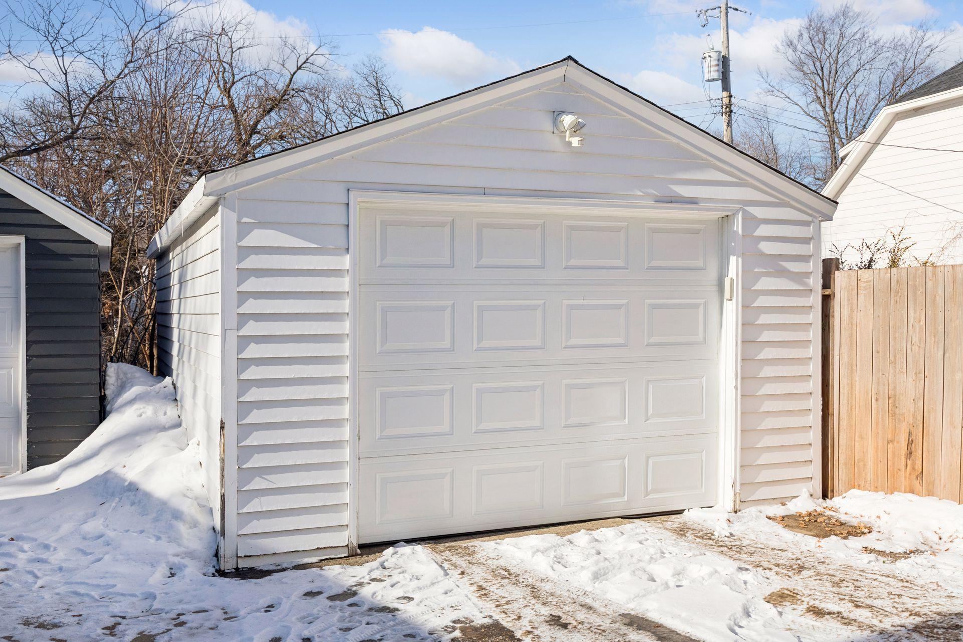 3316 France Avenue S