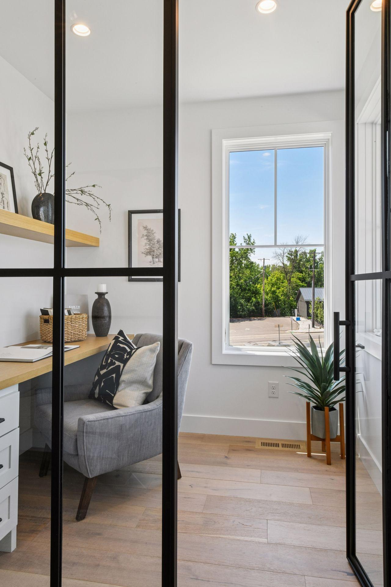 5621 Buffington Lane