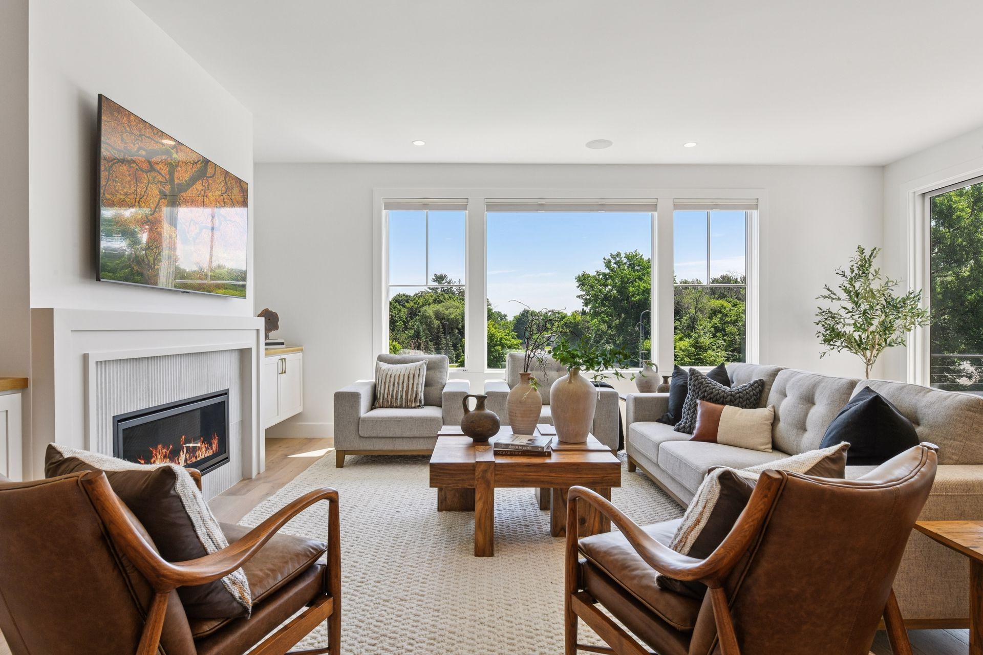 5654 Buffington Lane