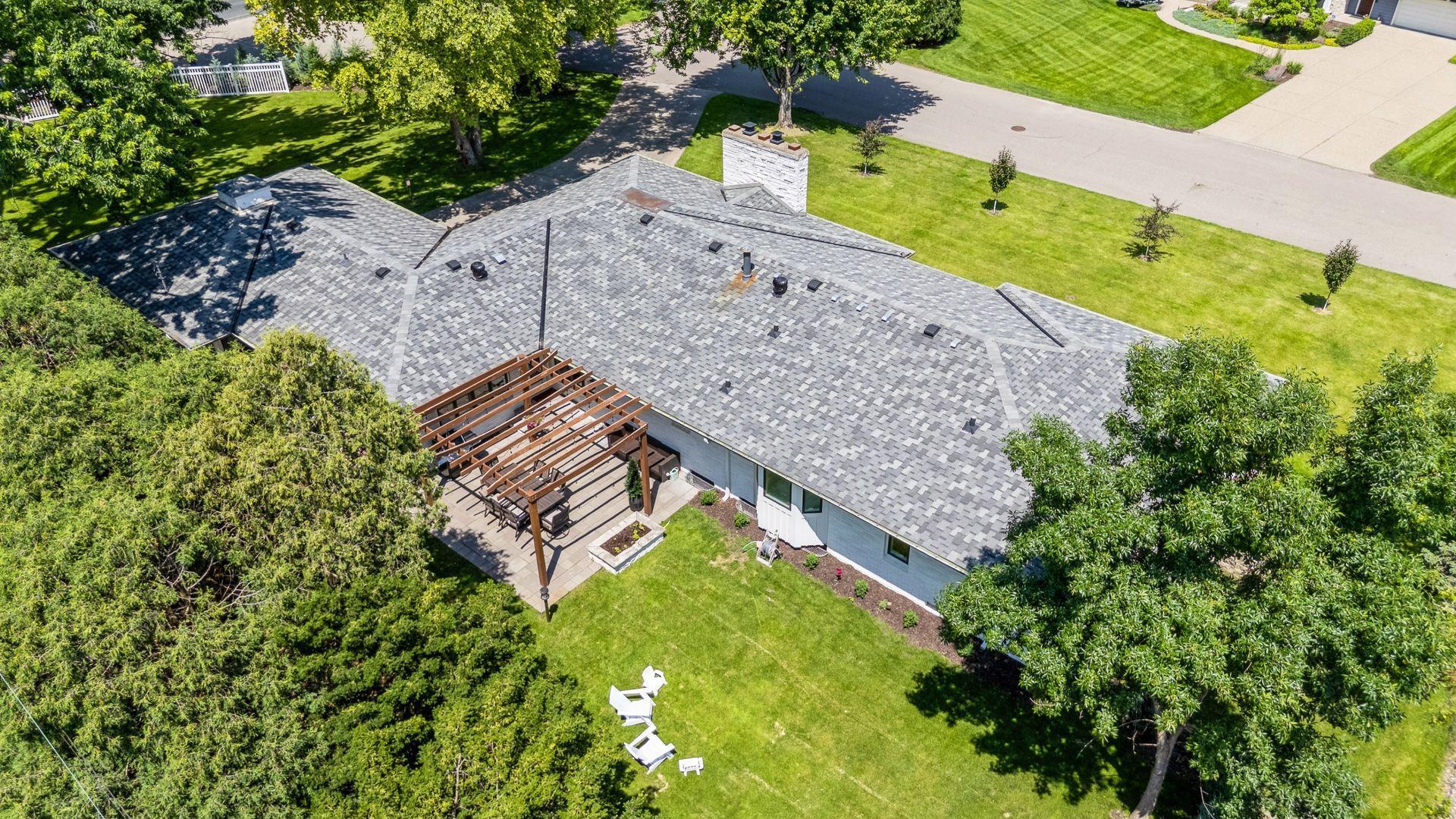 14 Woodland Road