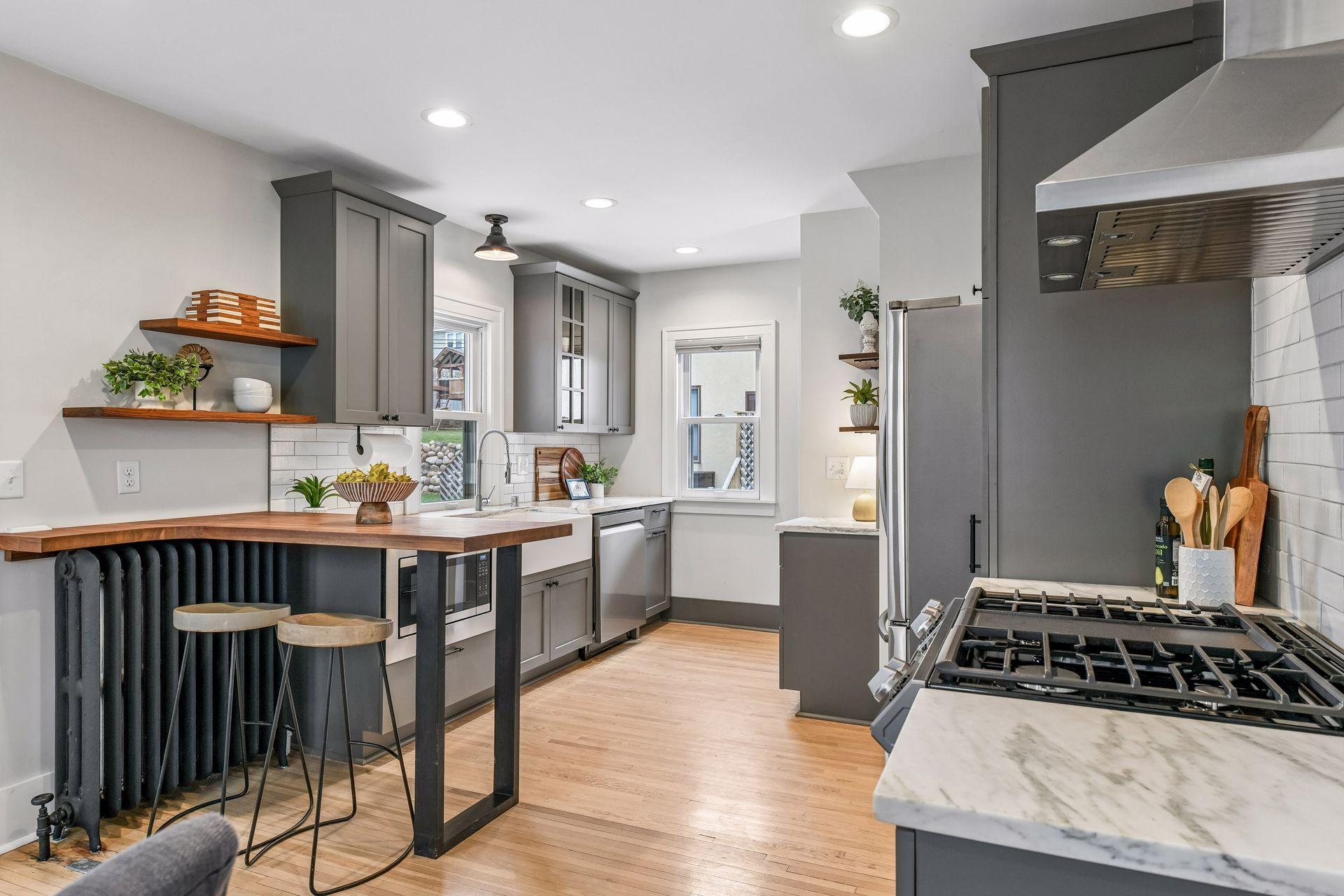 23 W 48th Street