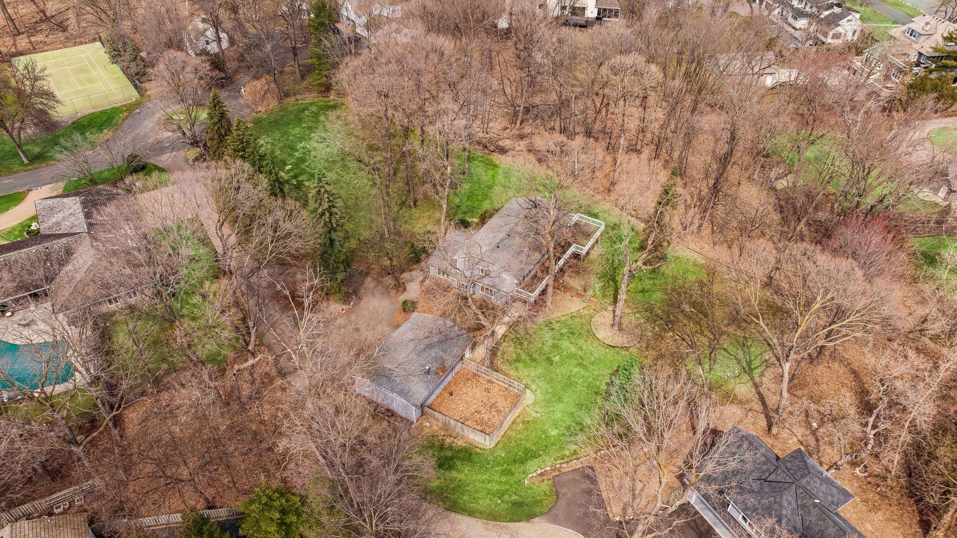 21XX Huntington Point Road E