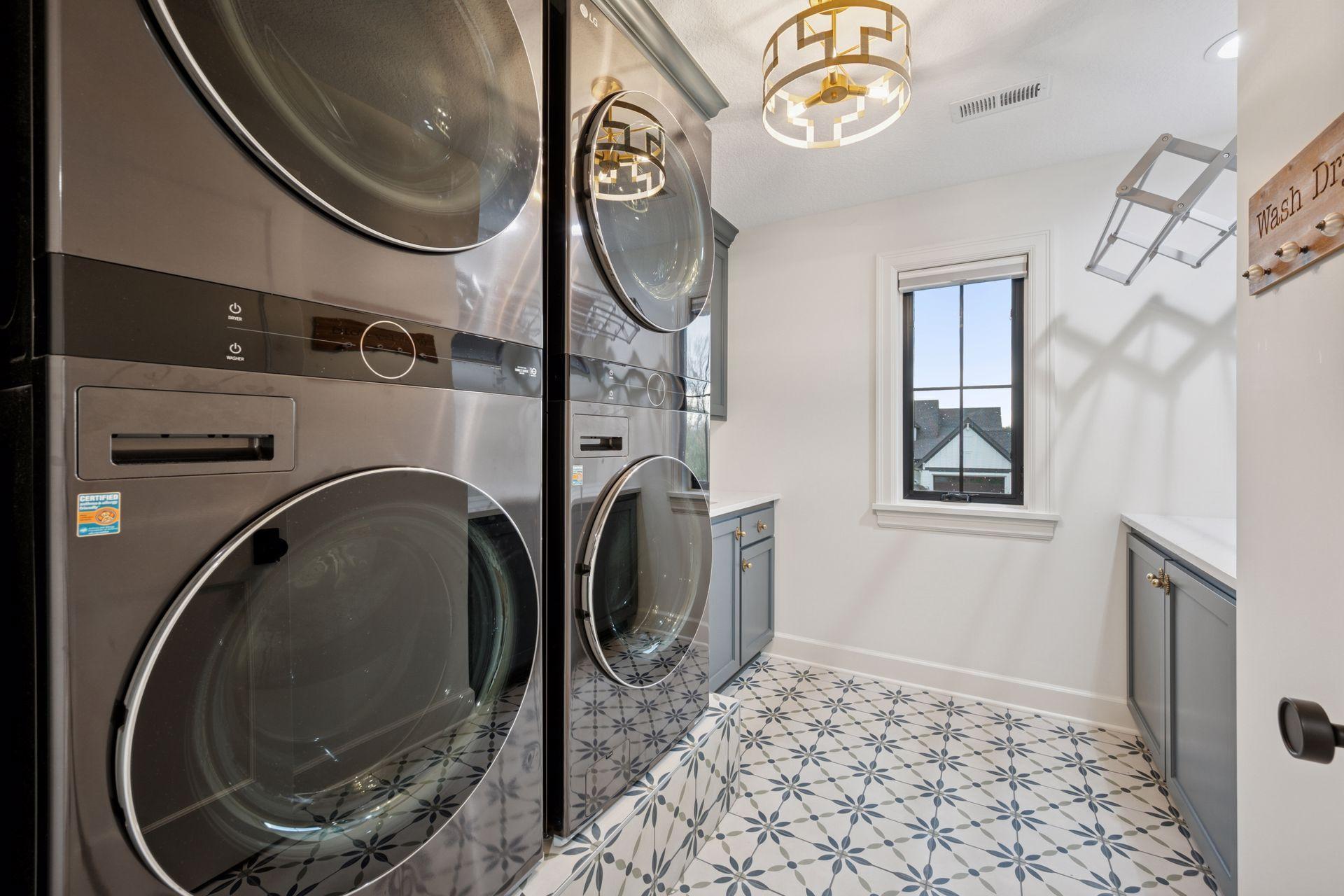 3734 Woodland Cove Parkway