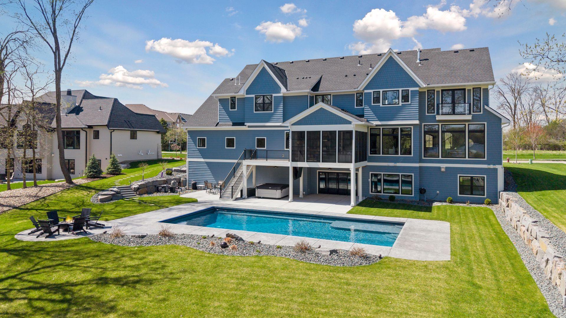 3734 Woodland Cove Parkway