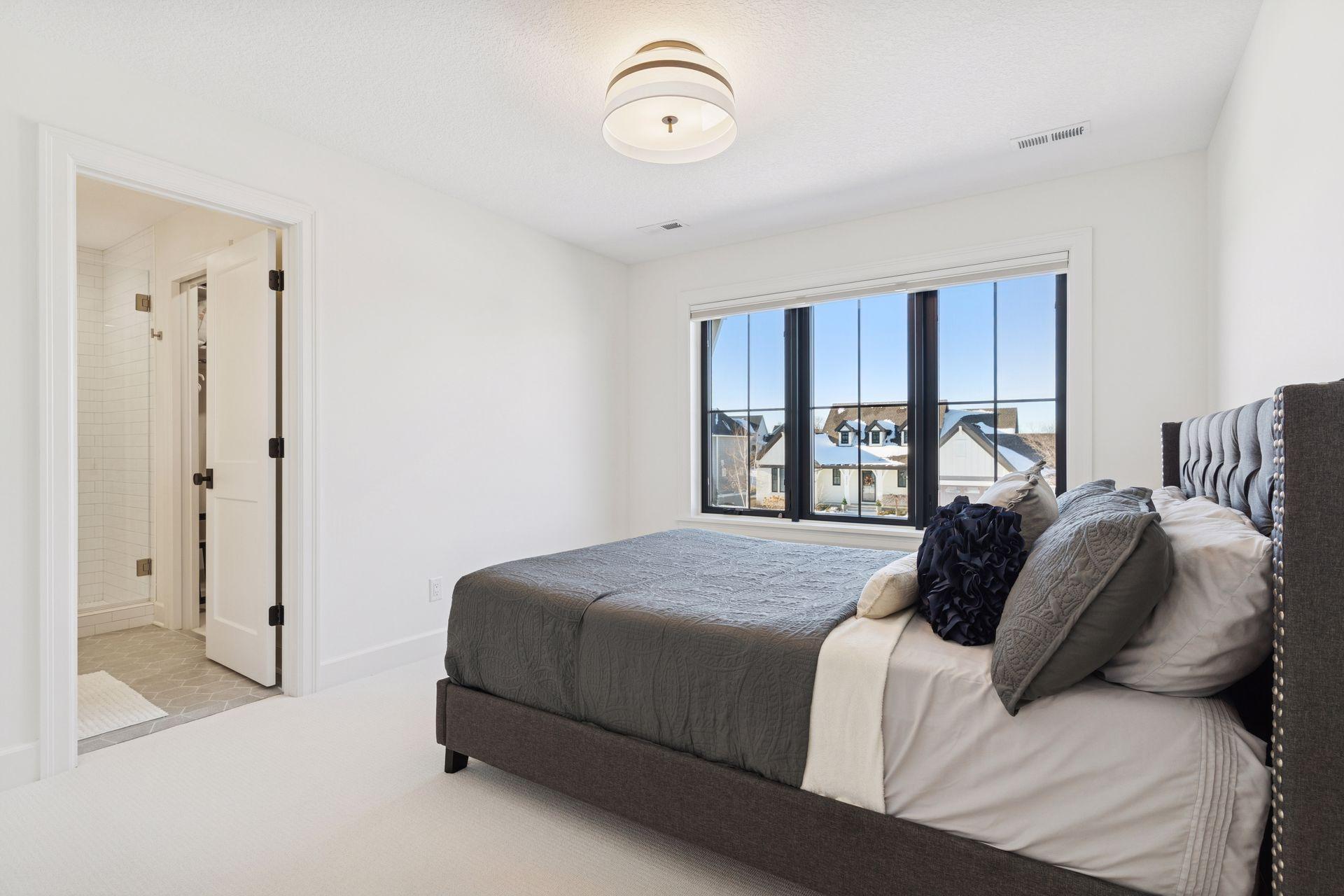 3734 Woodland Cove Parkway