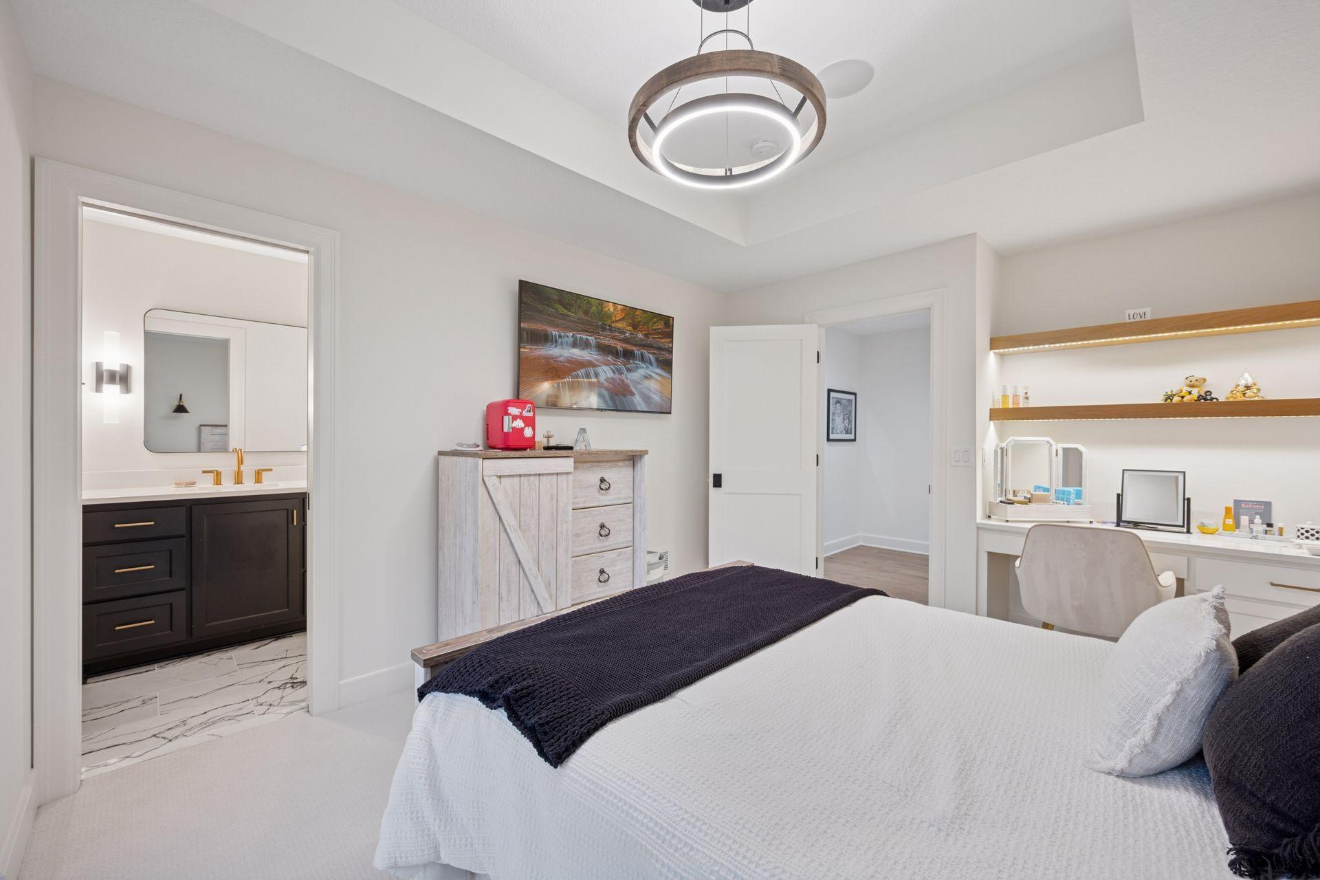 3734 Woodland Cove Parkway