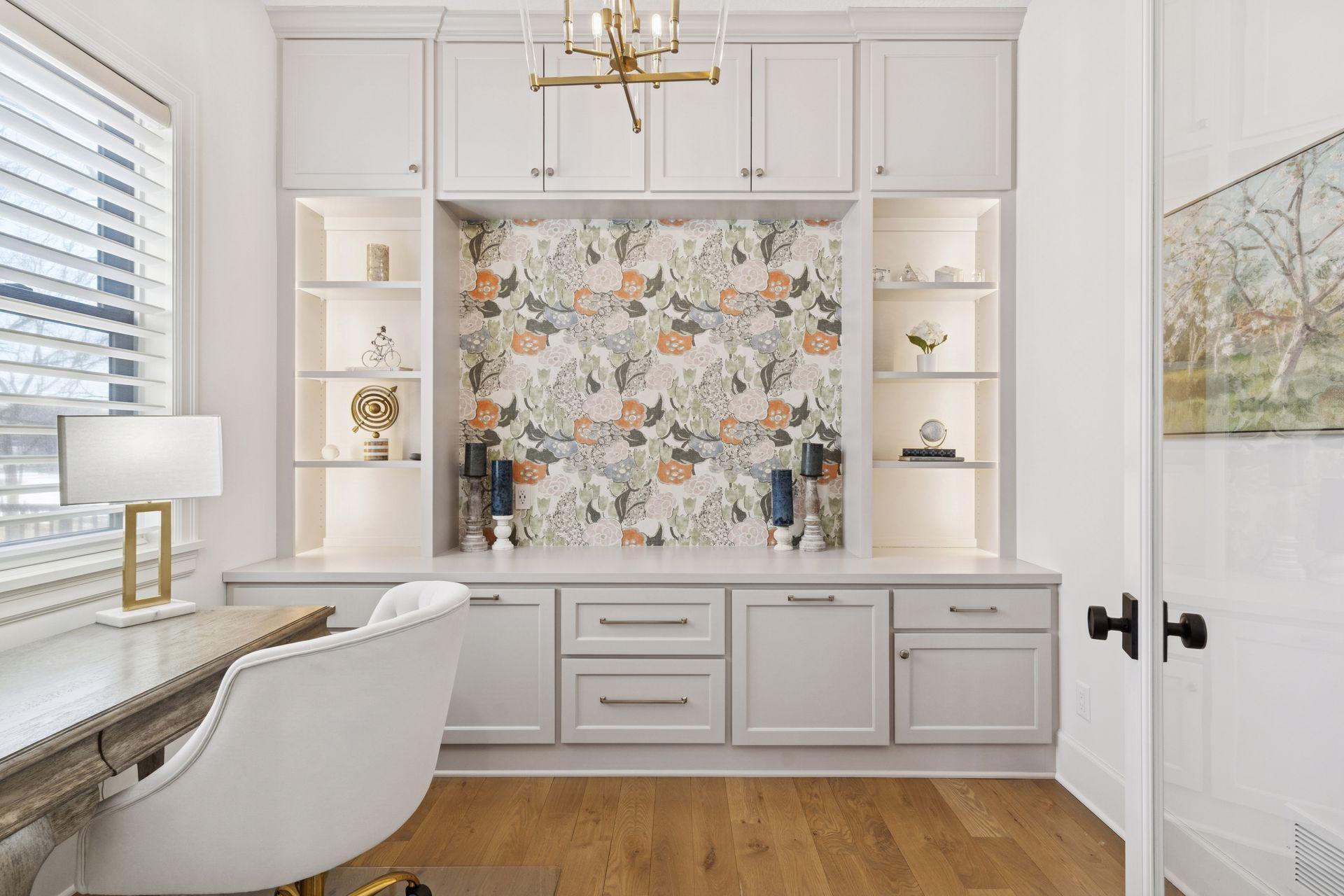 3734 Woodland Cove Parkway