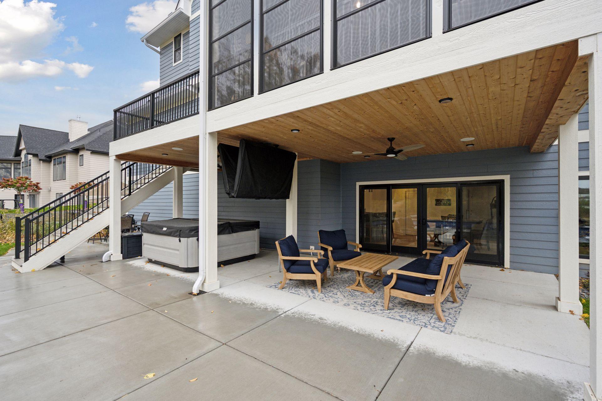 3734 Woodland Cove Parkway