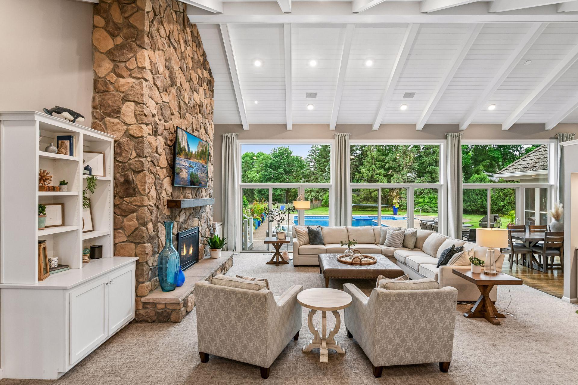 1615 Northridge Drive