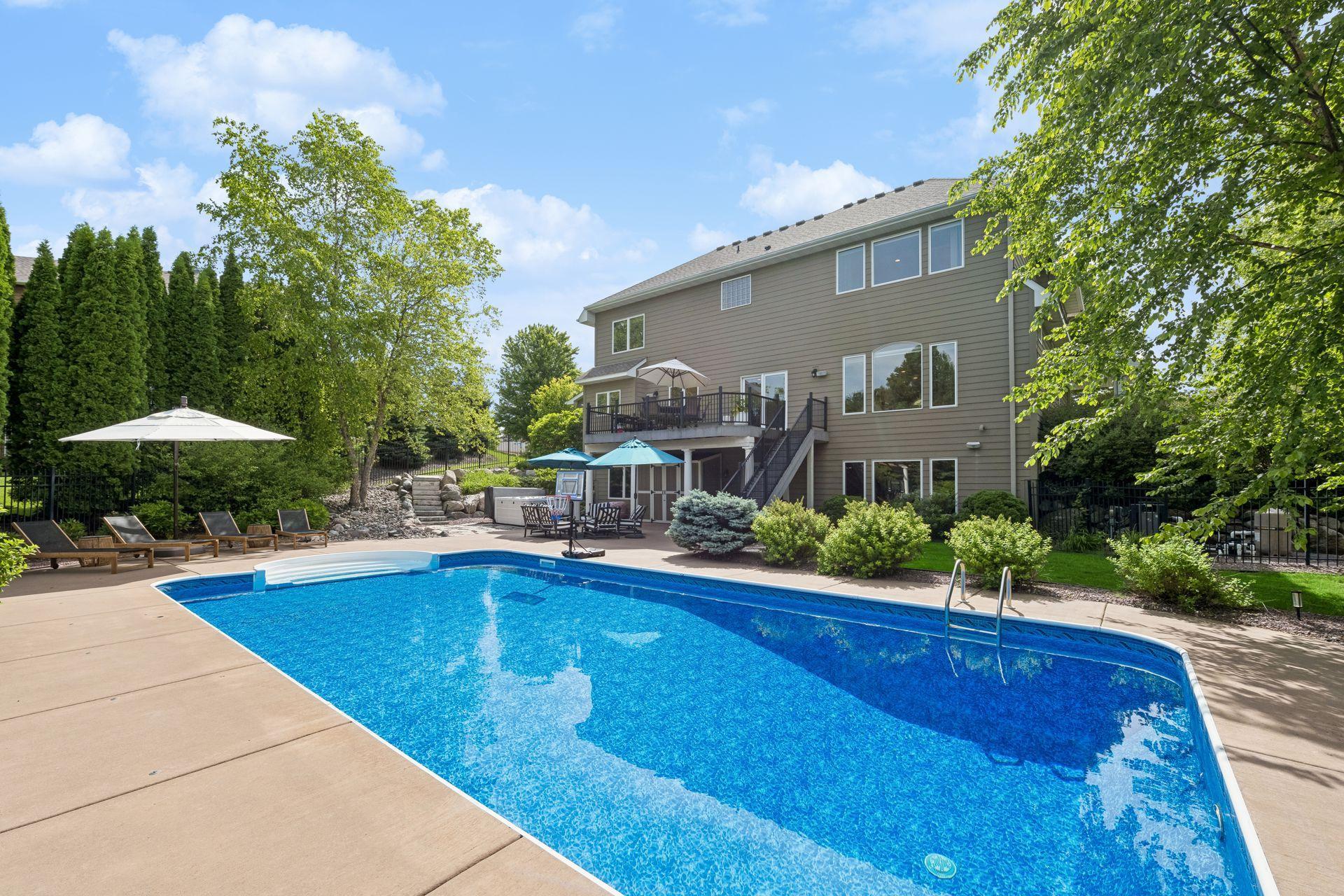 3049 Fairway Drive