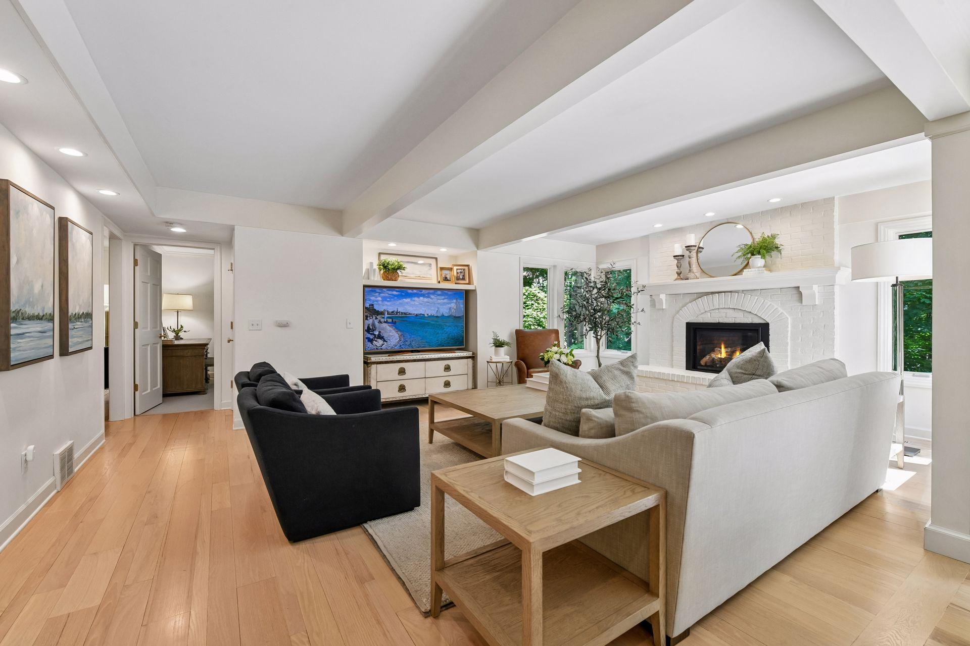 19615 Muirfield Circle