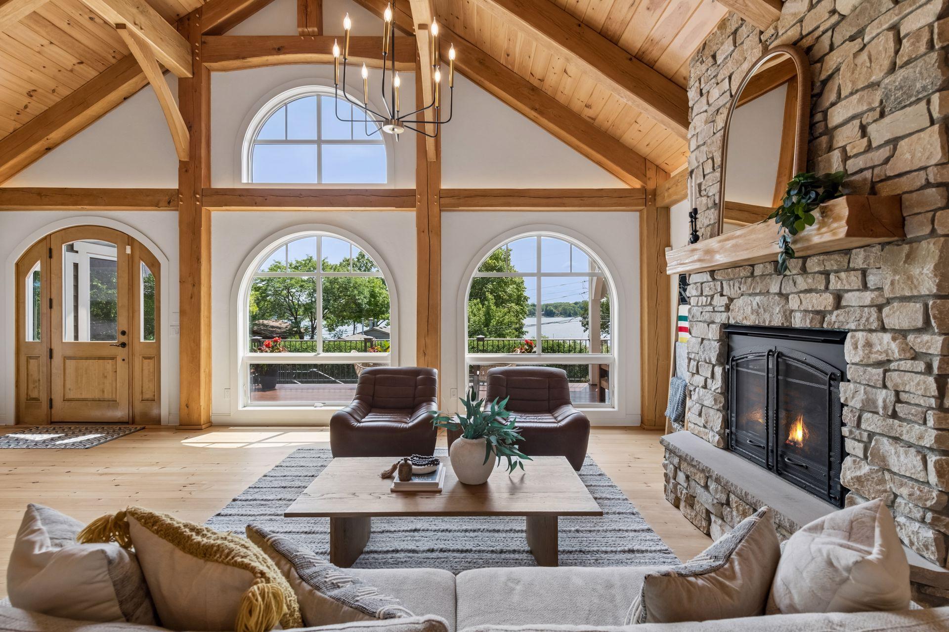 5140 Greenwood Circle