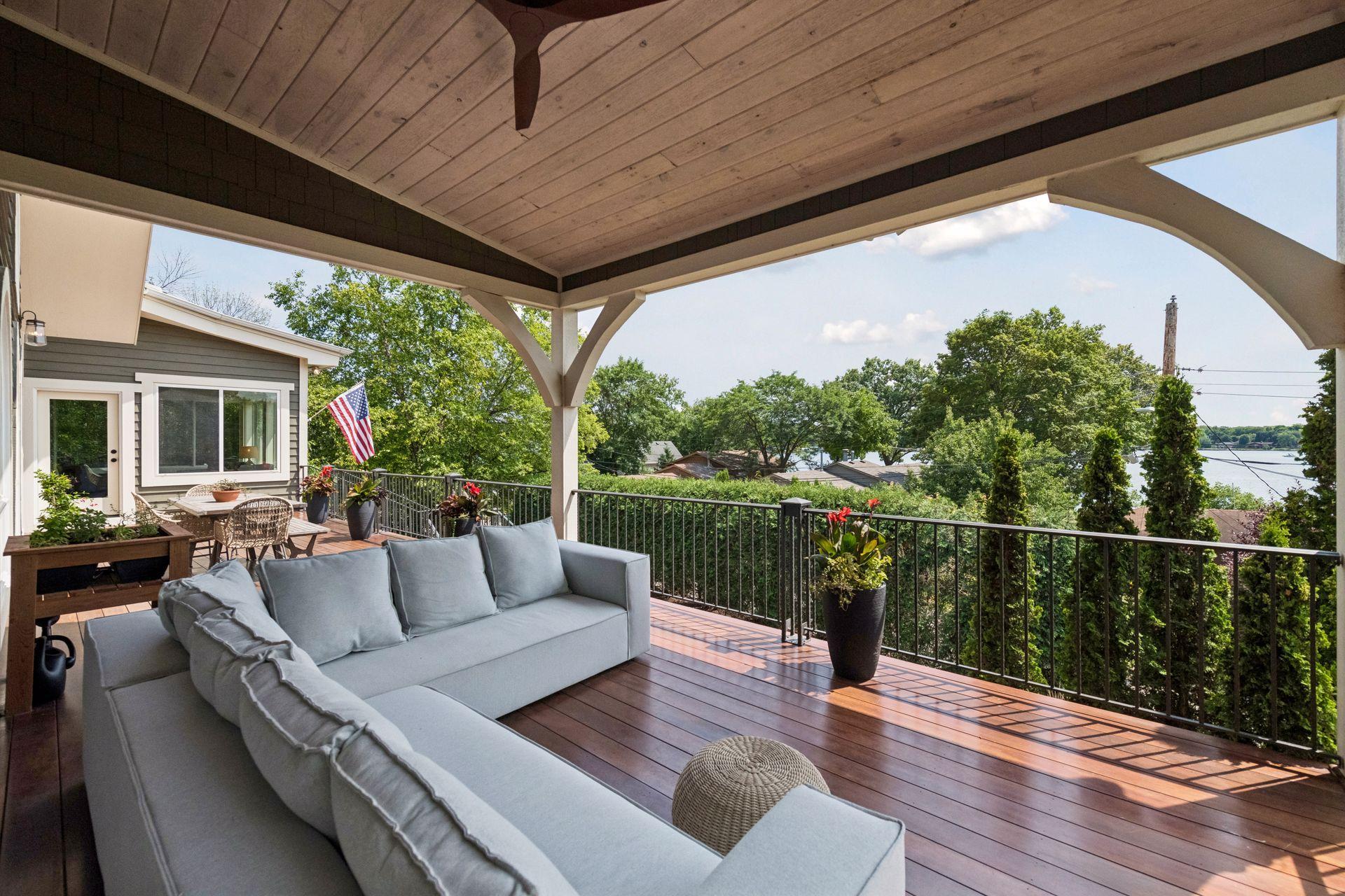 5140 Greenwood Circle