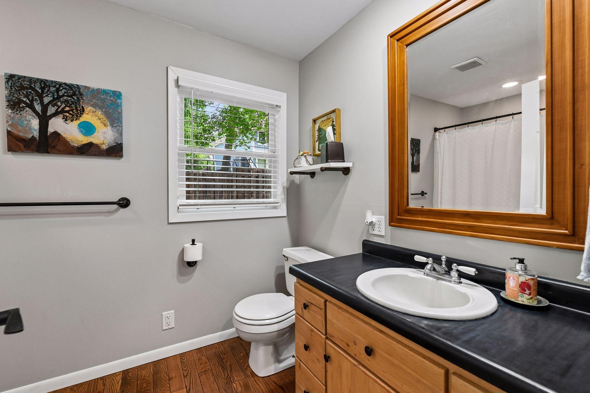 21175 Minnetonka Boulevard