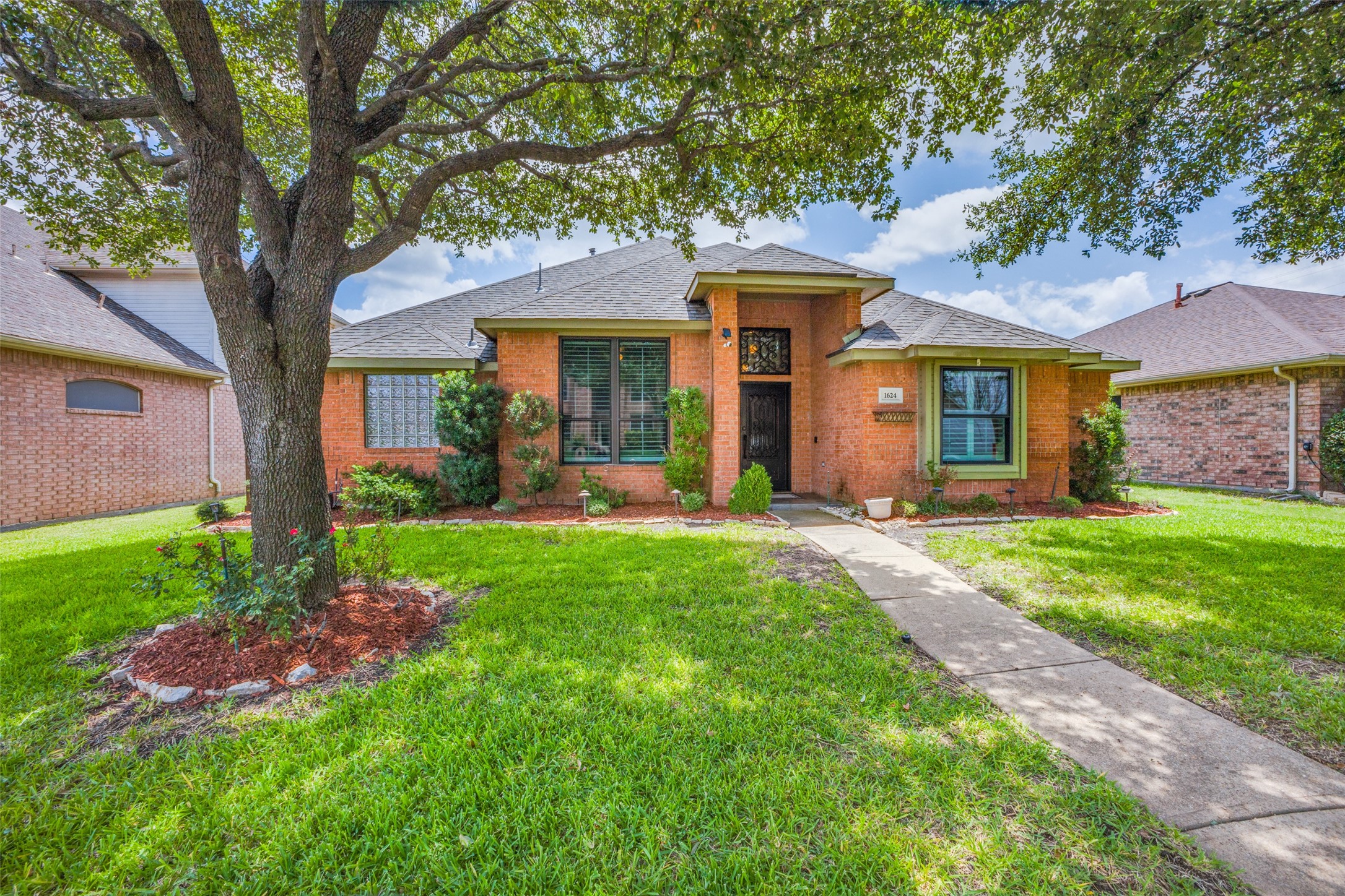 1624 Weldon Drive
