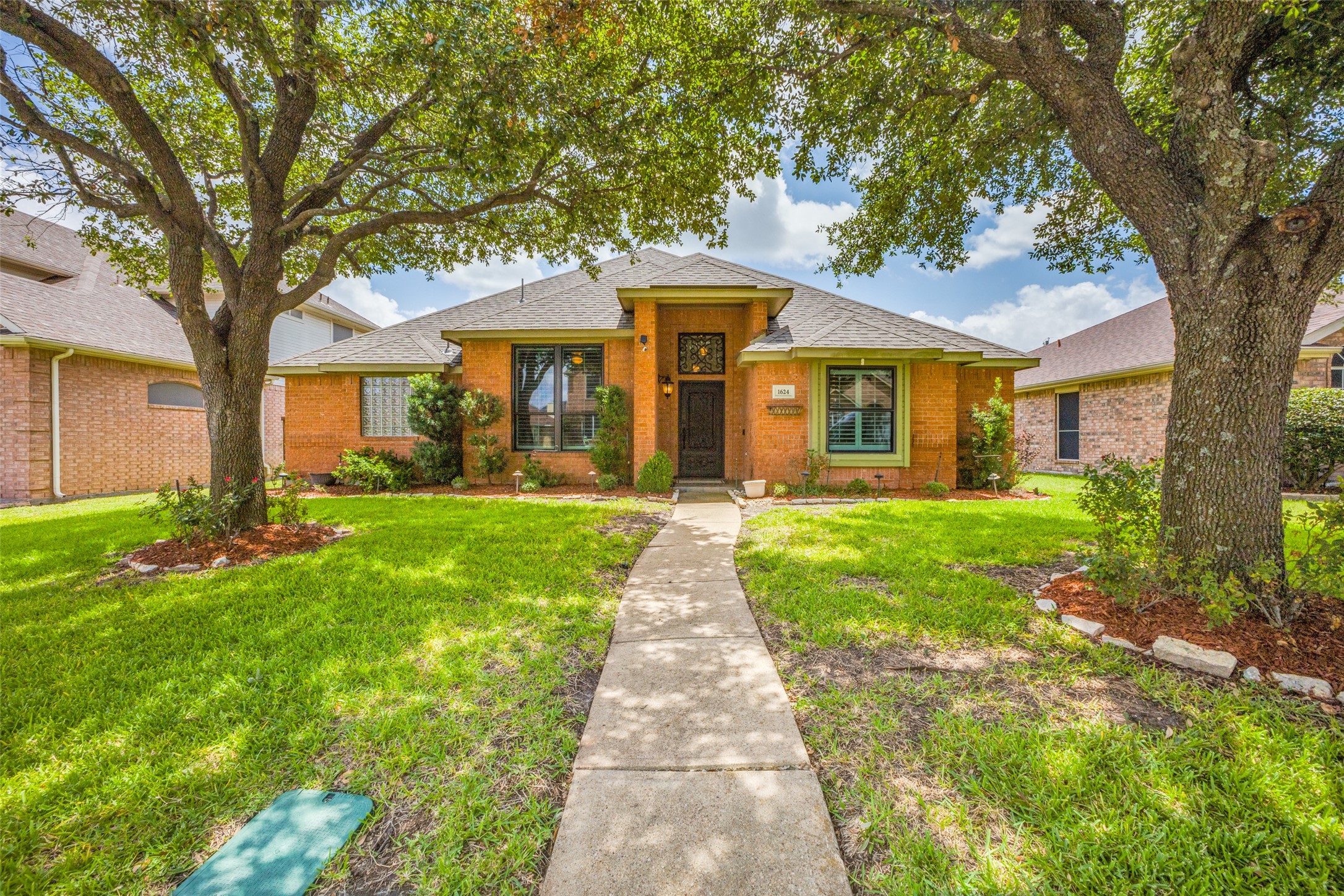 1624 Weldon Drive